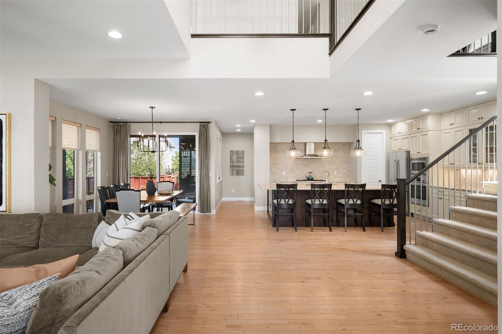 MLS Image #6 for 7945 e prairie meadow drive,denver, Colorado