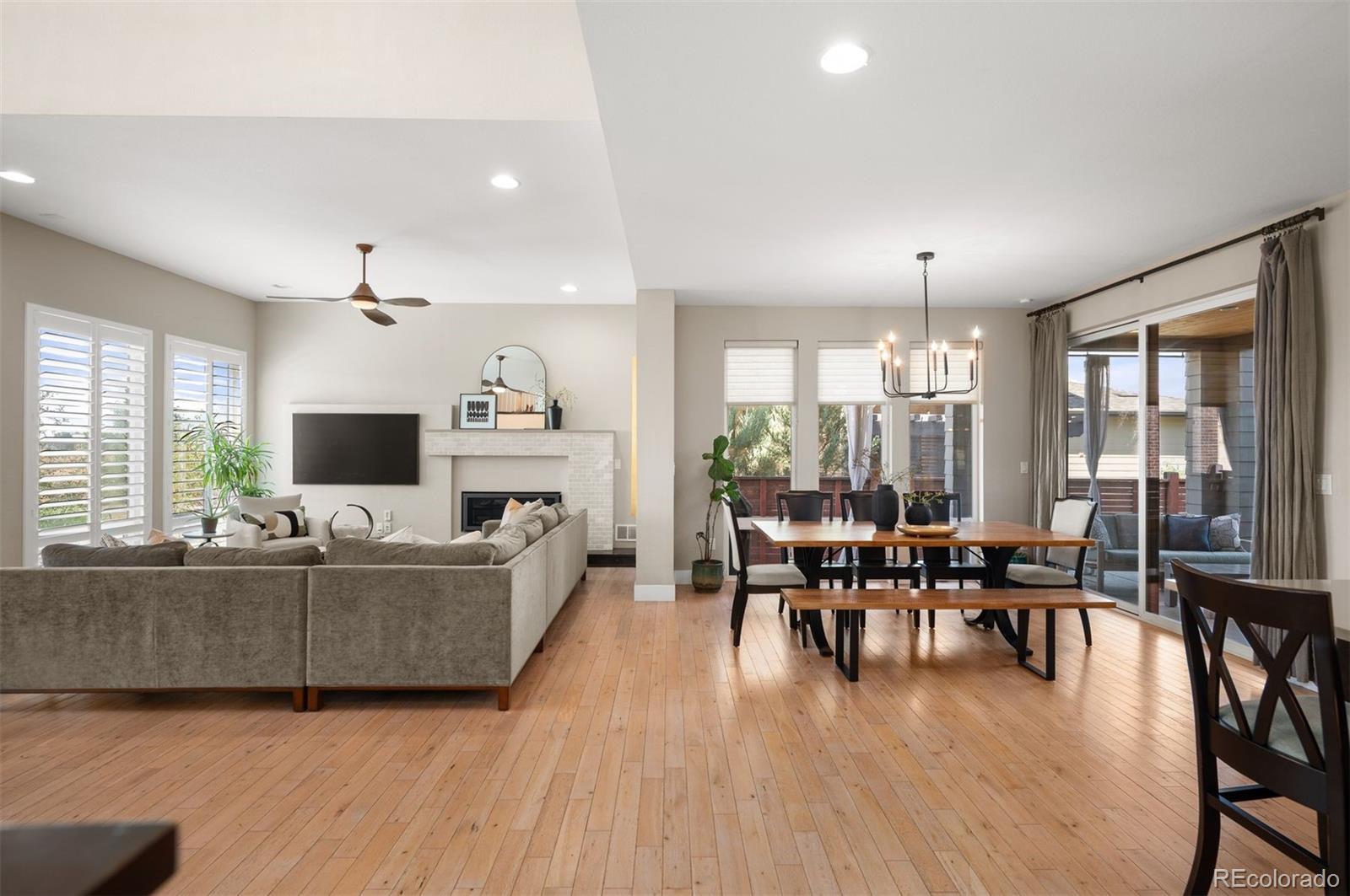 MLS Image #7 for 7945 e prairie meadow drive,denver, Colorado