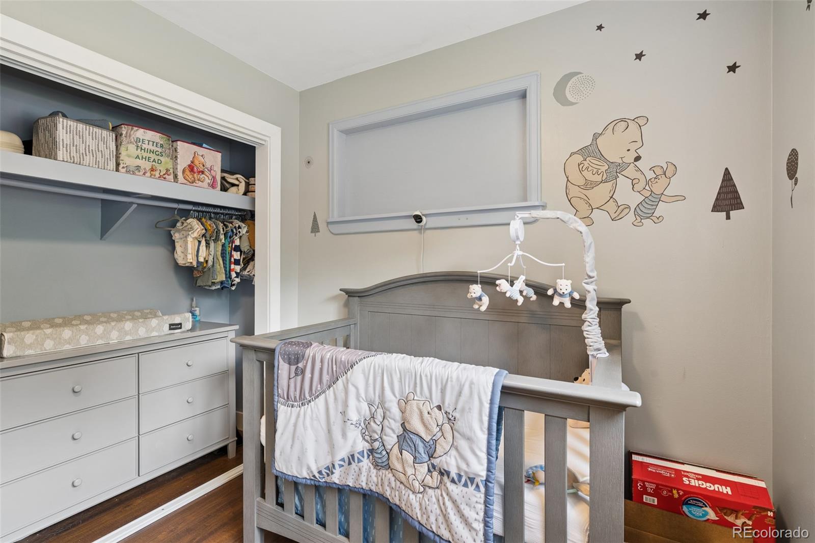 MLS Image #14 for 805 s estes street,denver, Colorado