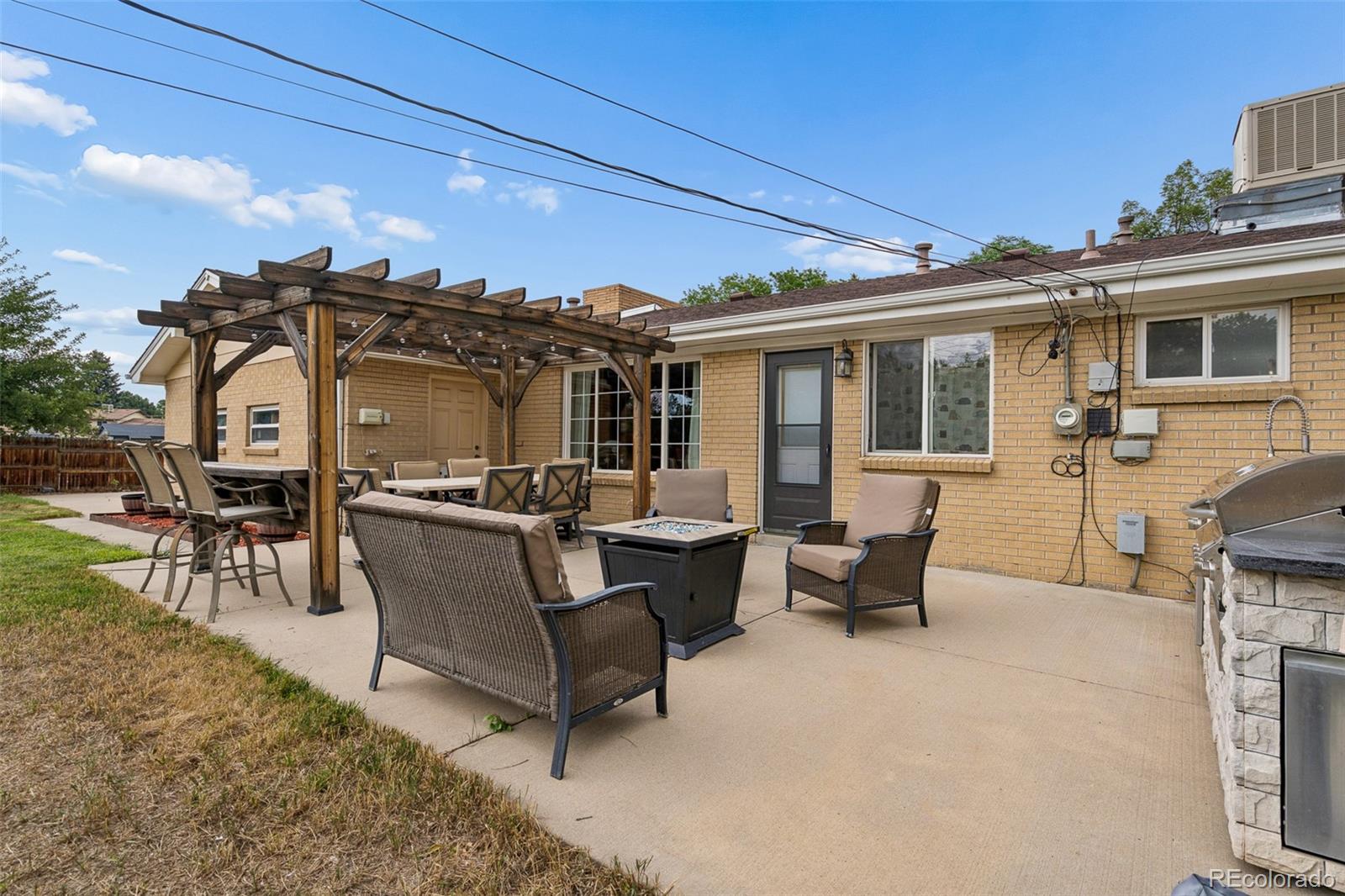 MLS Image #18 for 805 s estes street,denver, Colorado