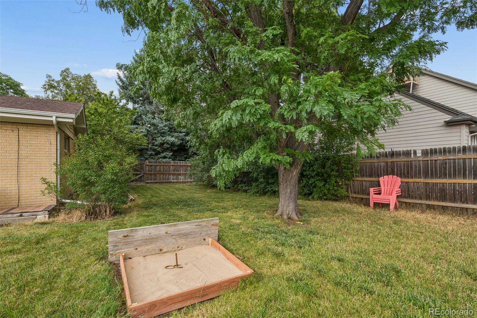 MLS Image #22 for 805 s estes street,denver, Colorado
