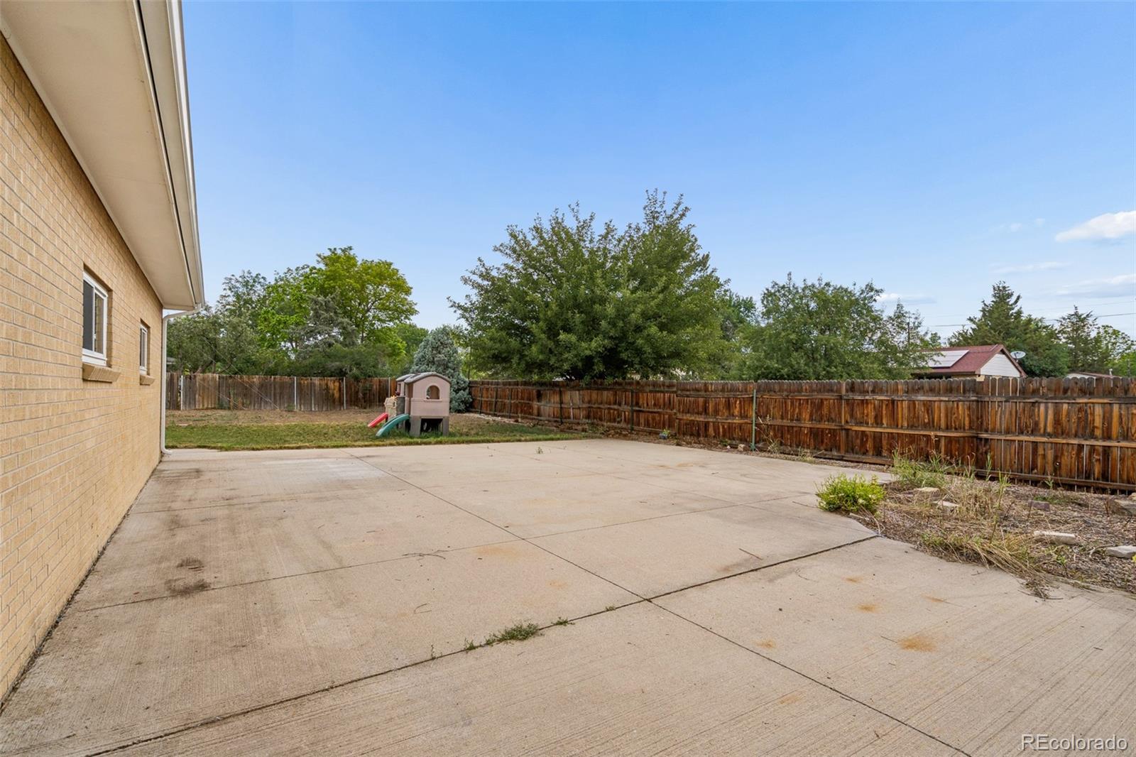 MLS Image #24 for 805 s estes street,denver, Colorado