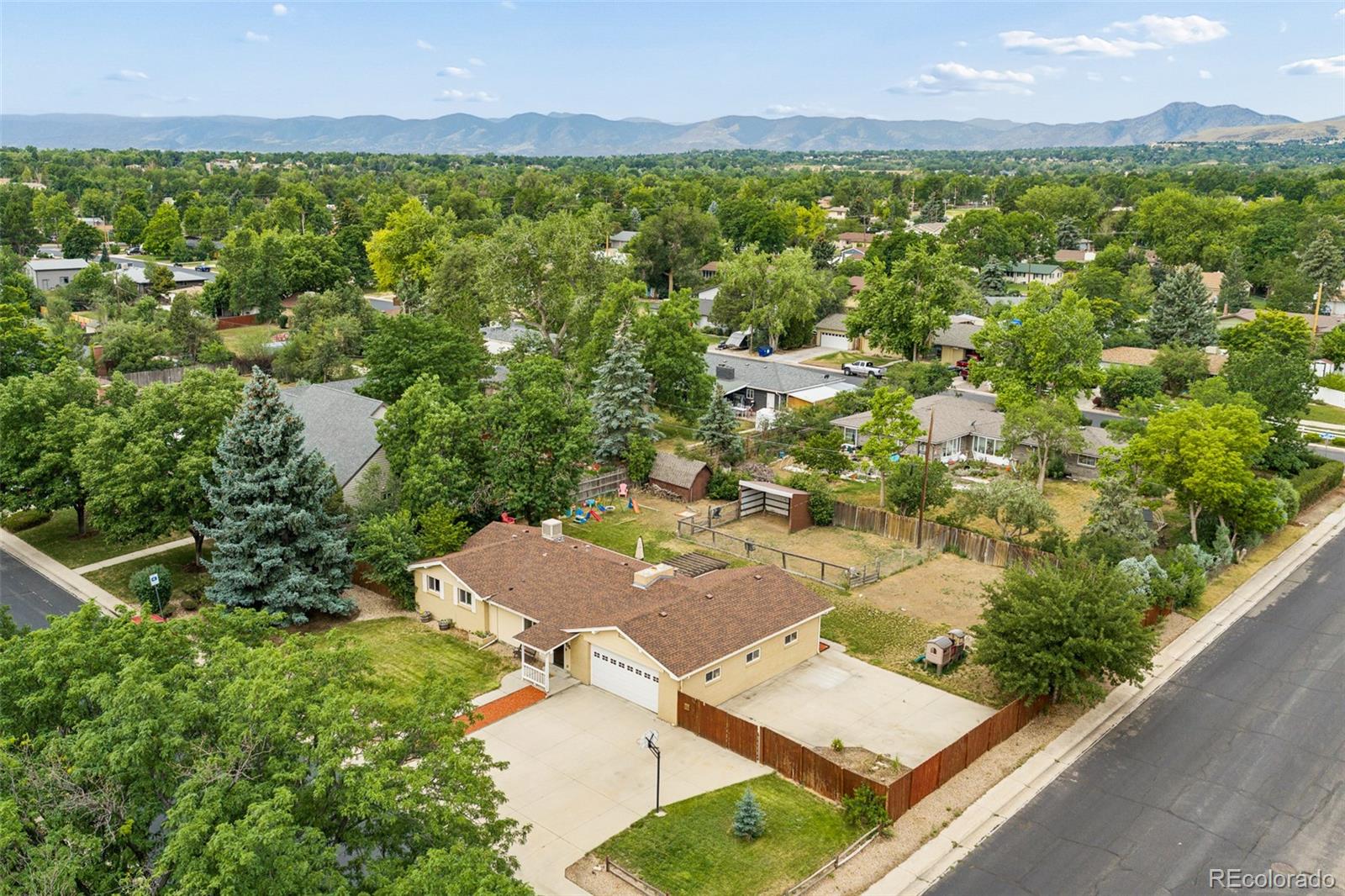 MLS Image #25 for 805 s estes street,denver, Colorado