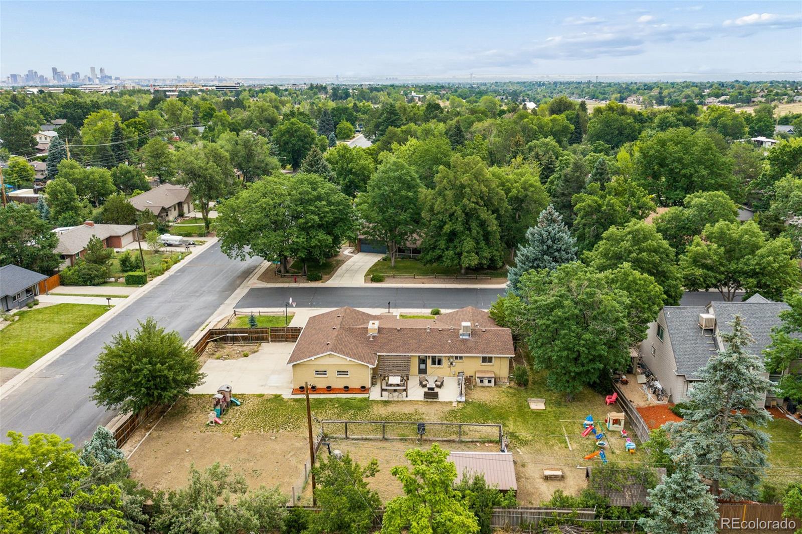MLS Image #27 for 805 s estes street,denver, Colorado