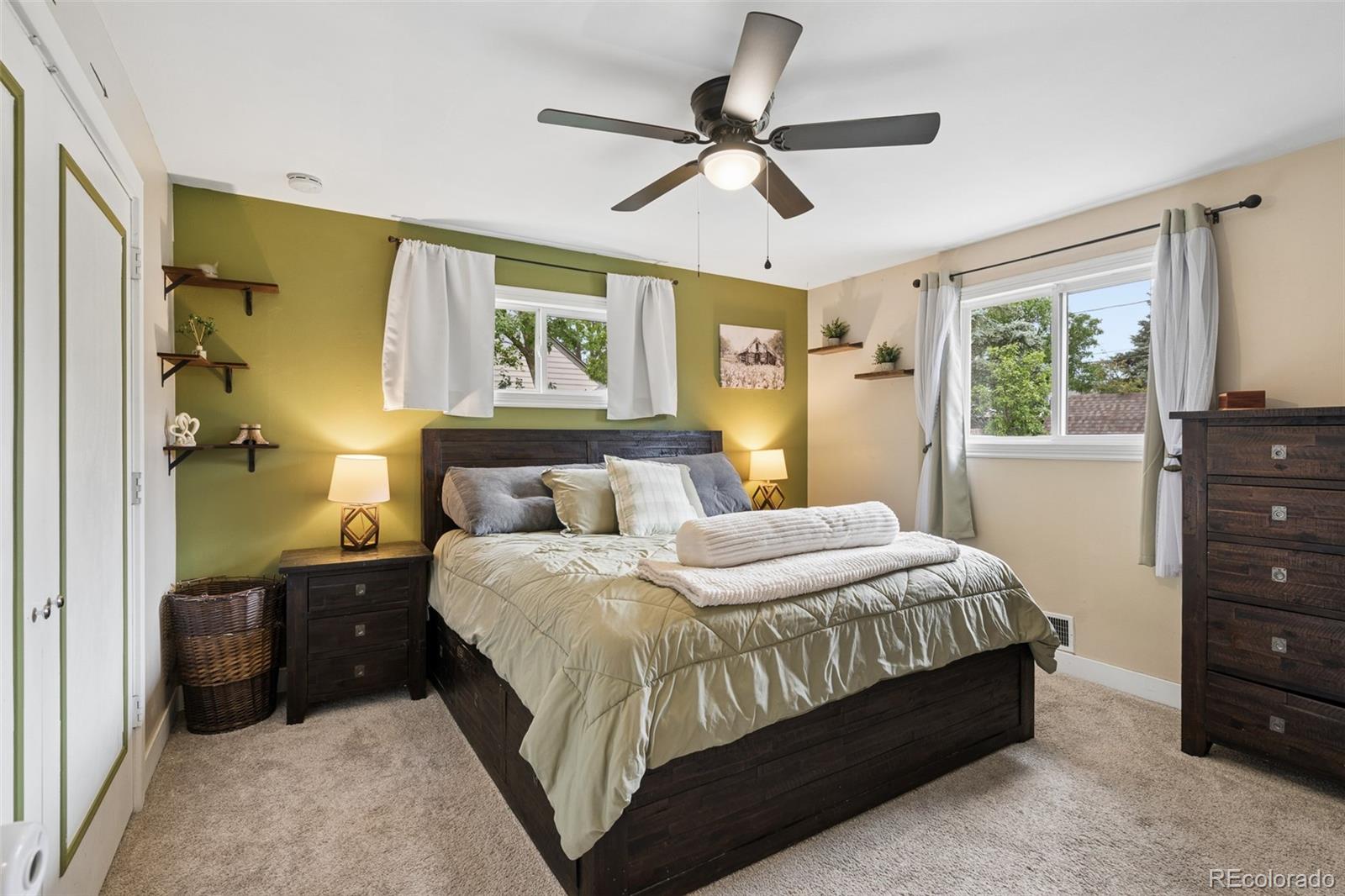 MLS Image #9 for 805 s estes street,denver, Colorado