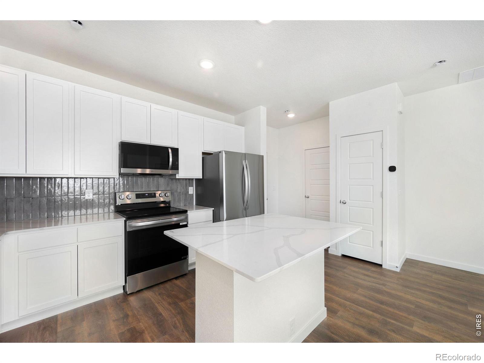 MLS Image #4 for 604  cheyenne trail,ault, Colorado