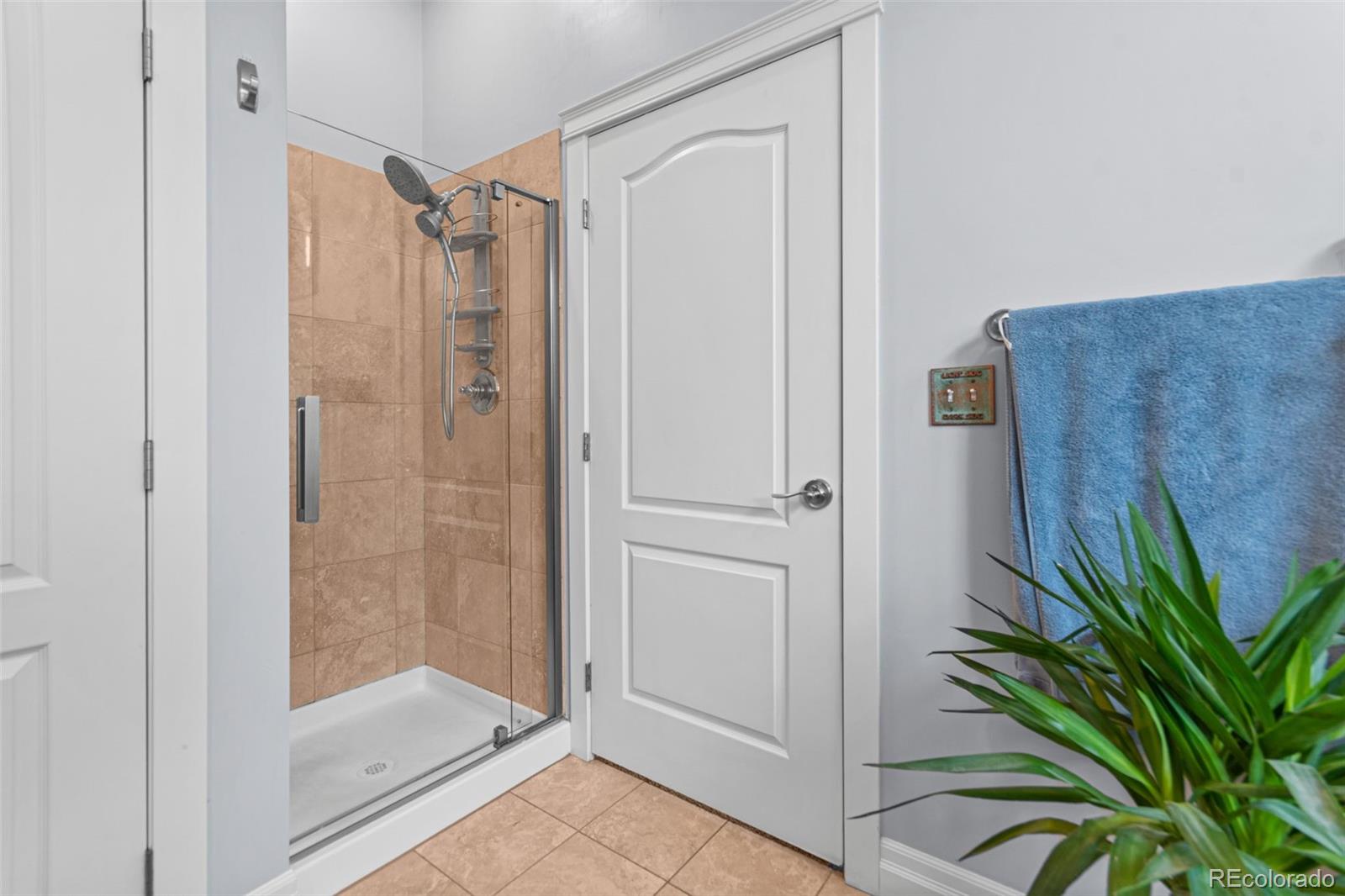 MLS Image #26 for 1489  steele street,denver, Colorado