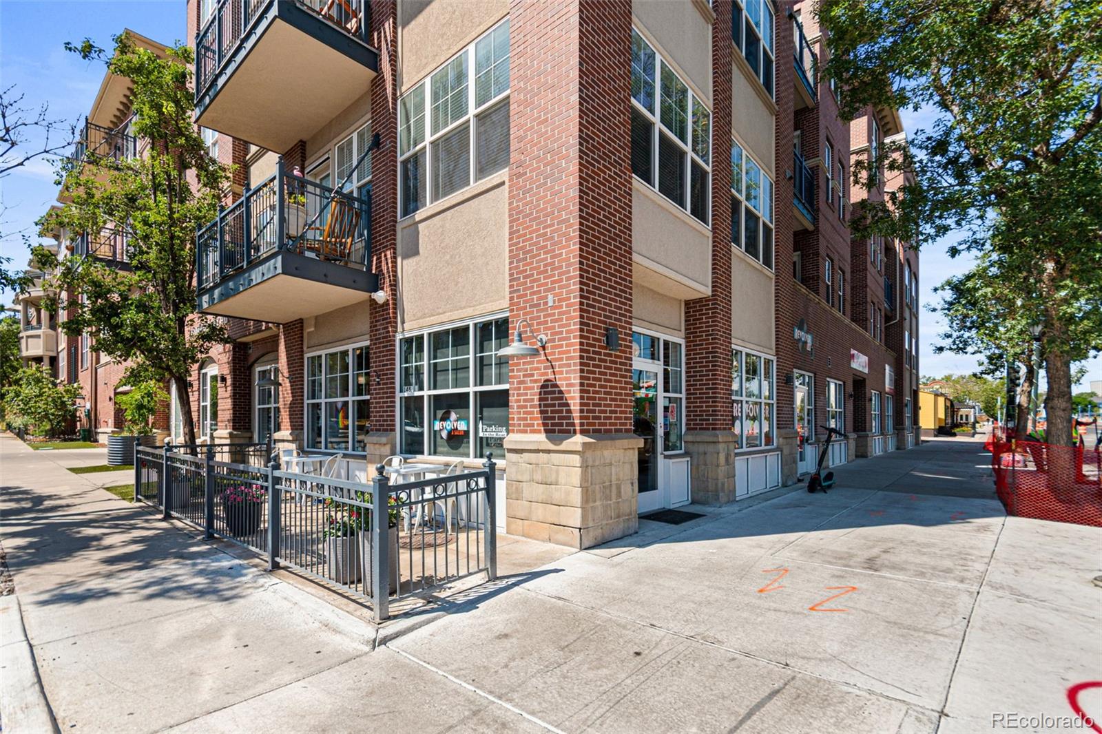 MLS Image #43 for 1489  steele street,denver, Colorado