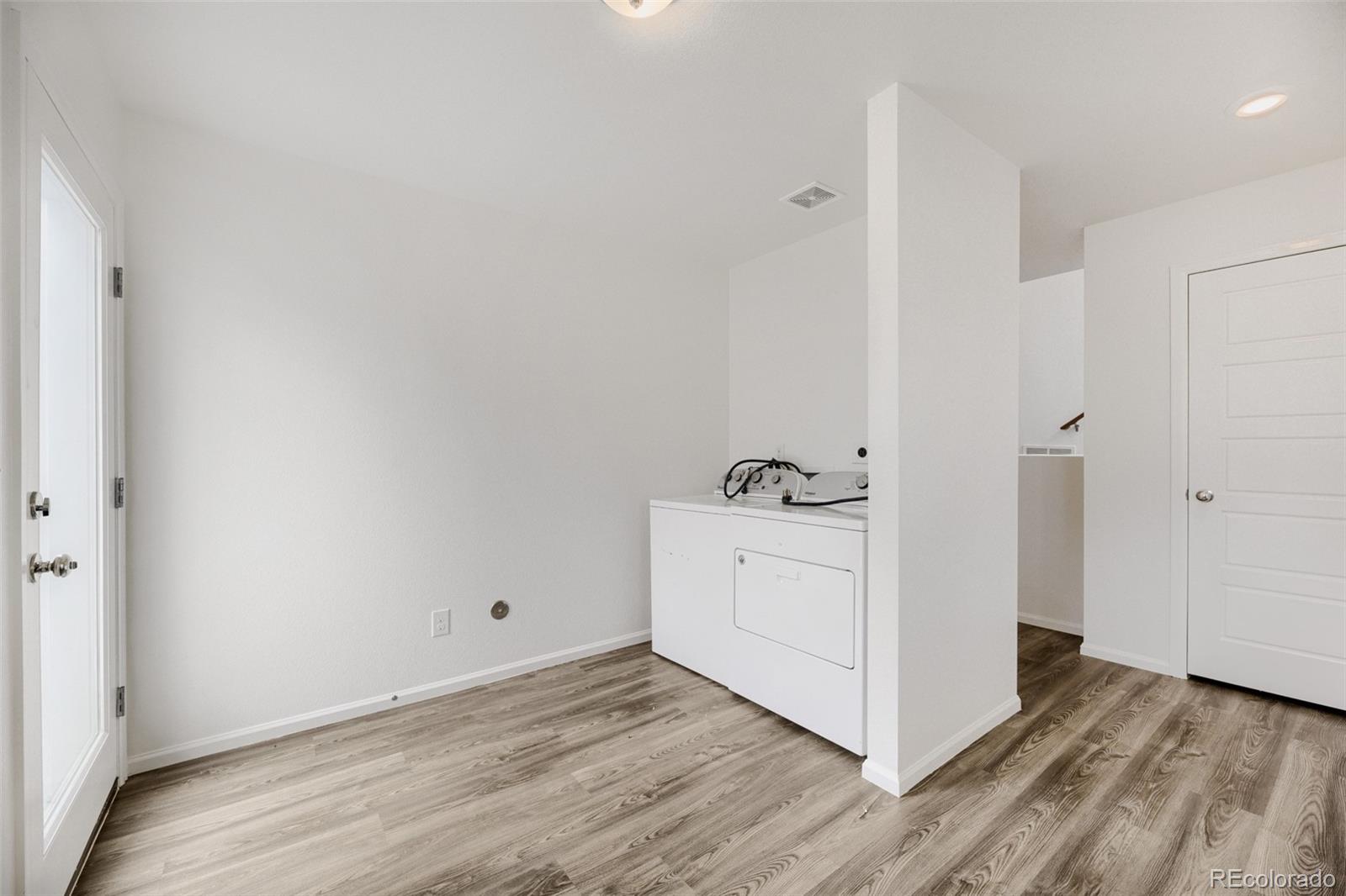 MLS Image #11 for 5380 n argonne street,denver, Colorado