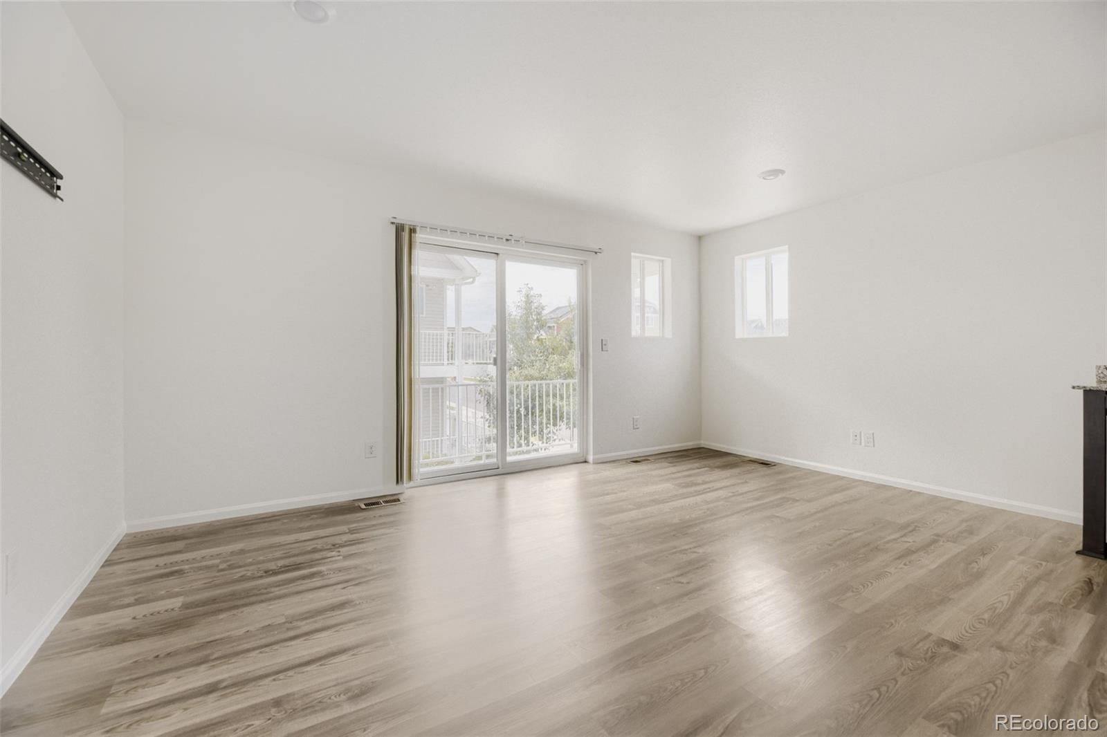 MLS Image #13 for 5380 n argonne street,denver, Colorado