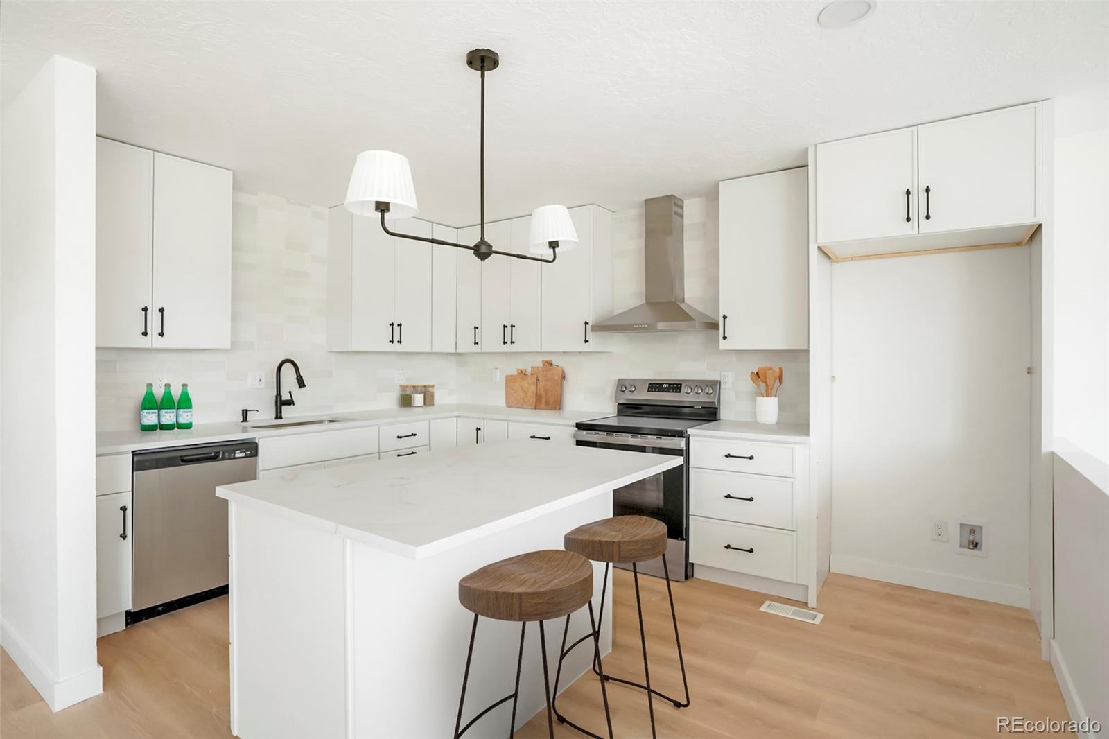 MLS Image #5 for 2216  apple avenue,greeley, Colorado