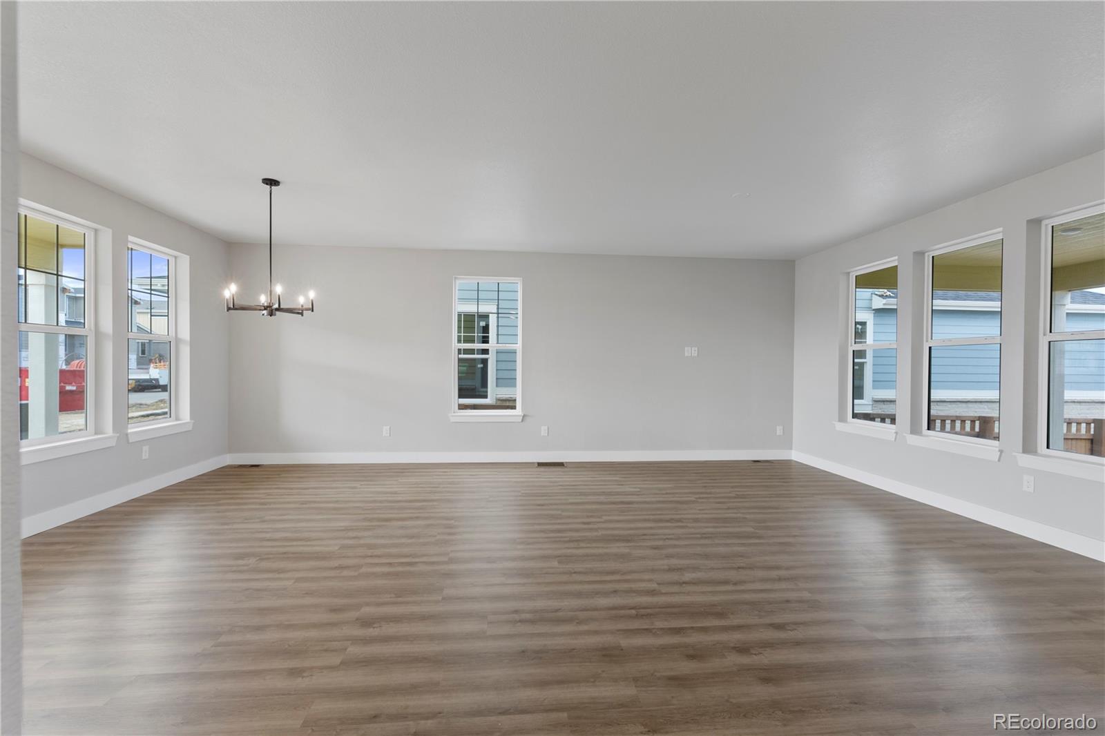 MLS Image #6 for 24190 e 54th place,aurora, Colorado