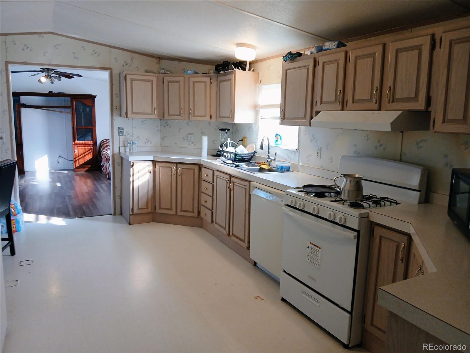MLS Image #4 for 8529  colorado court,denver, Colorado
