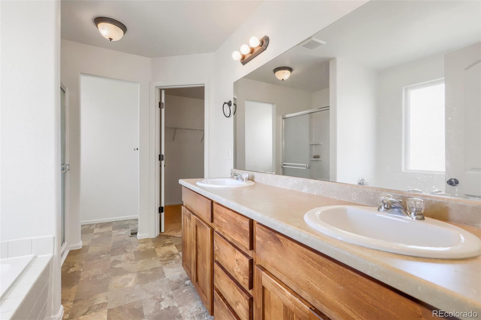 MLS Image #15 for 929 w independent avenue,la salle, Colorado