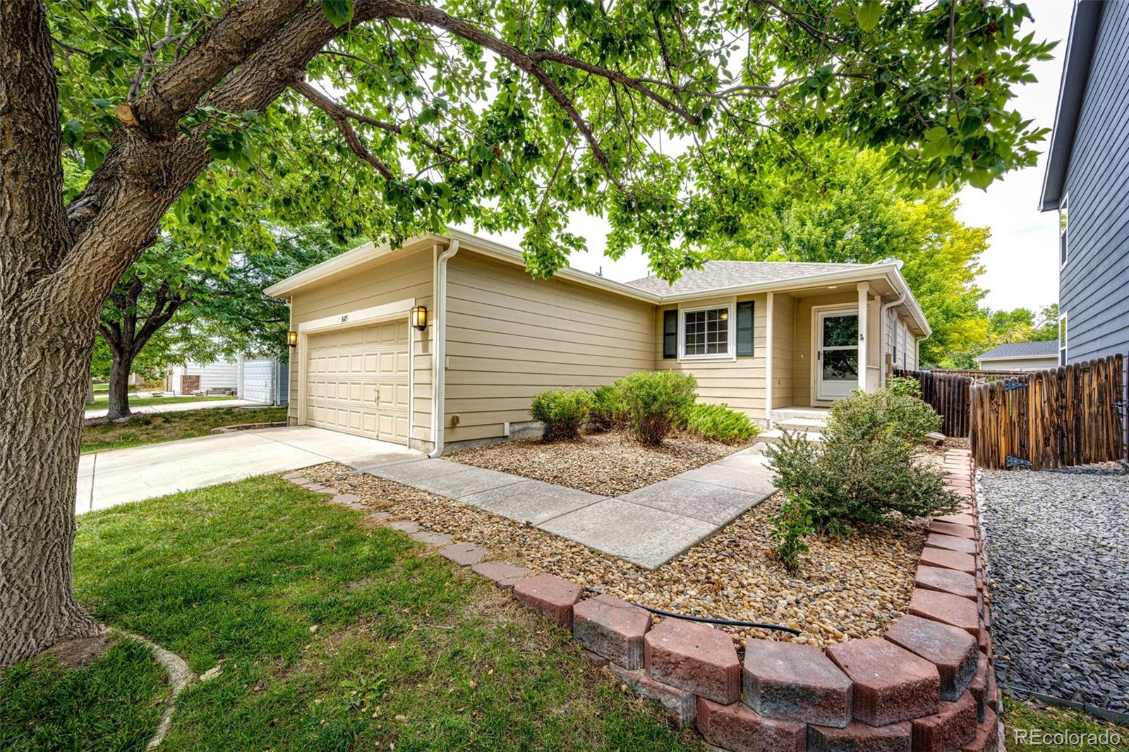 MLS Image #0 for 16475 e phillips place,englewood, Colorado