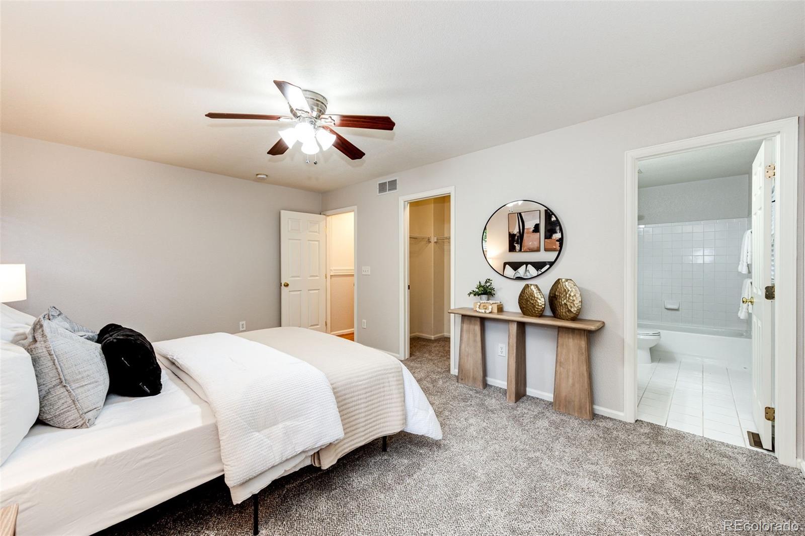 MLS Image #12 for 16475 e phillips place,englewood, Colorado