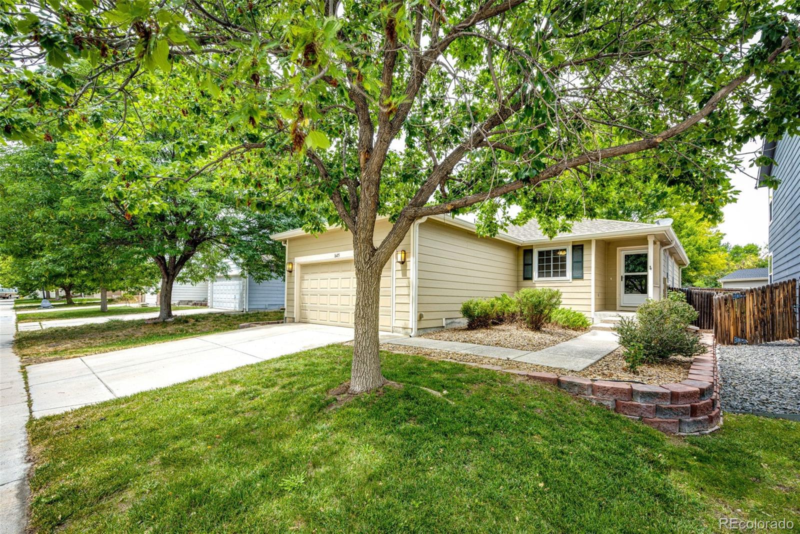 MLS Image #2 for 16475 e phillips place,englewood, Colorado