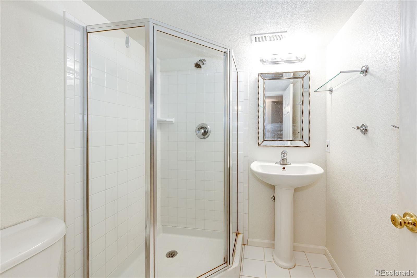 MLS Image #27 for 16475 e phillips place,englewood, Colorado