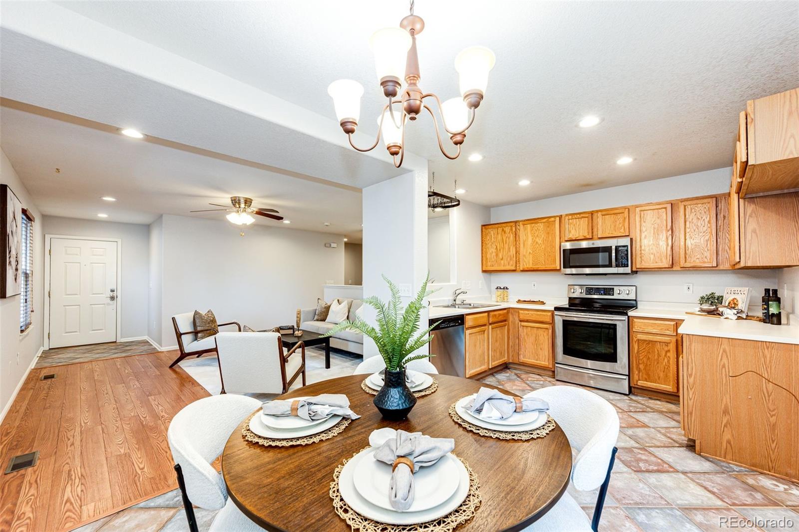 MLS Image #7 for 16475 e phillips place,englewood, Colorado