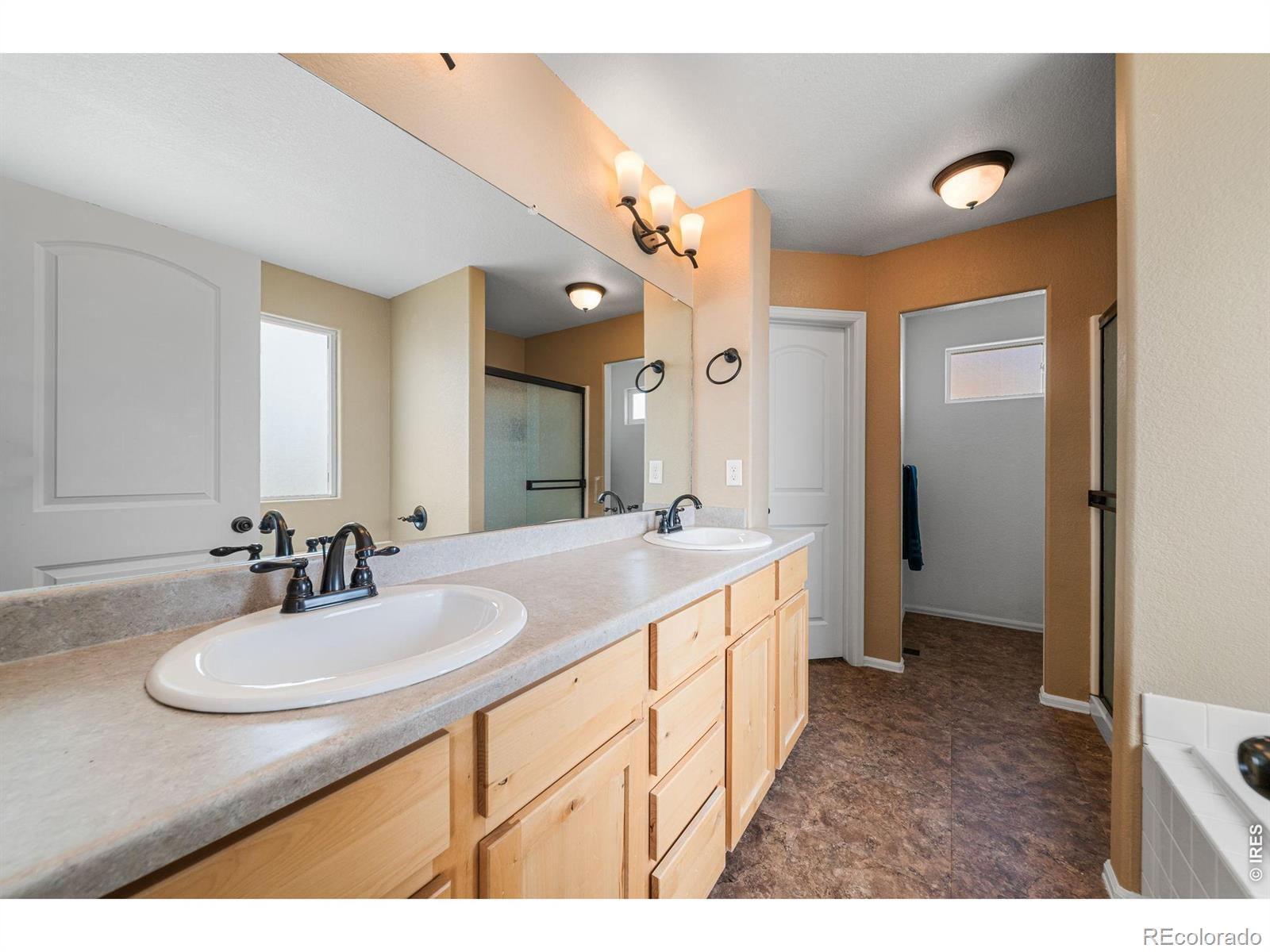 MLS Image #20 for 1520  murrlet street,berthoud, Colorado