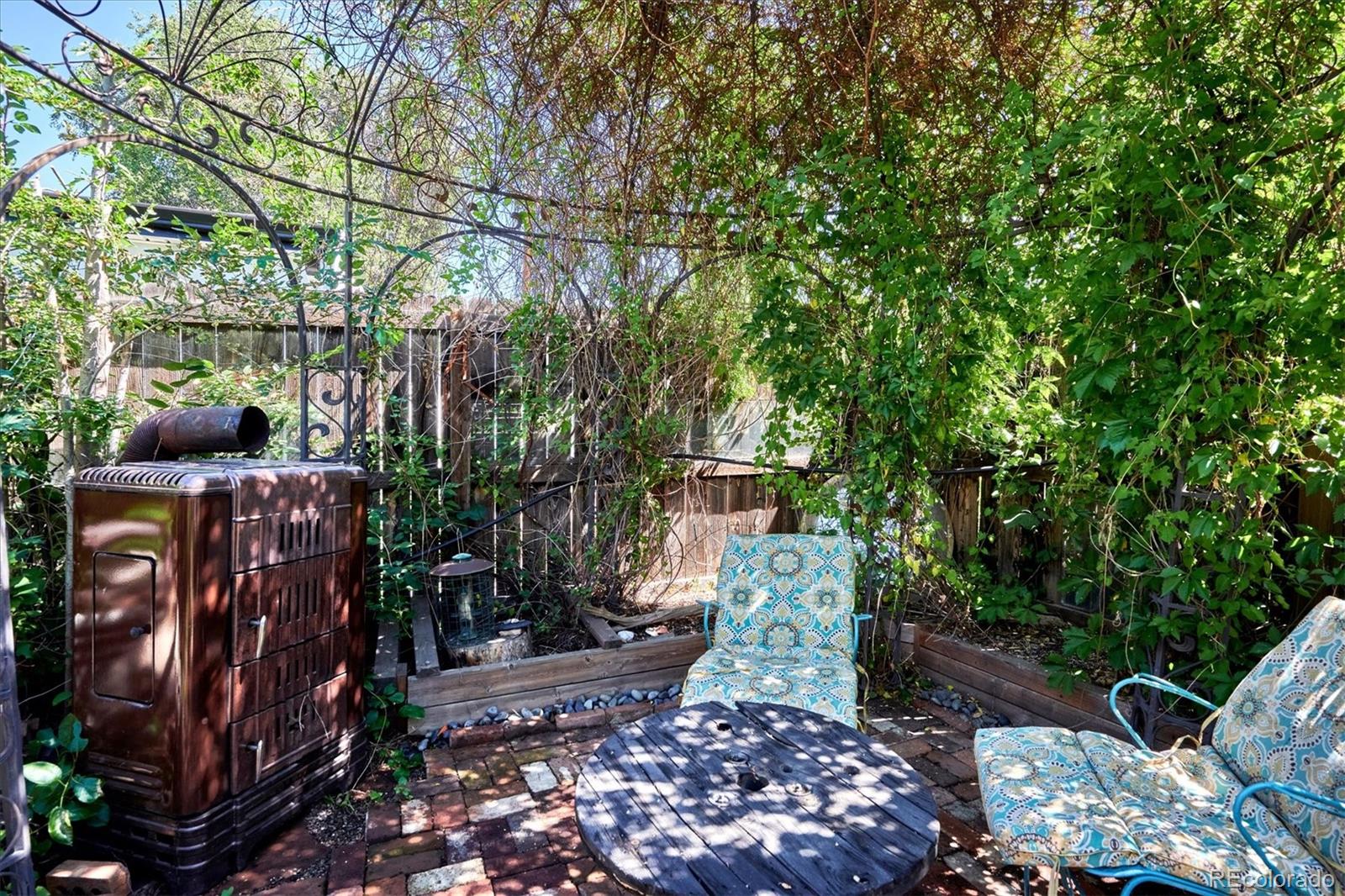 MLS Image #30 for 746  stuart street,denver, Colorado