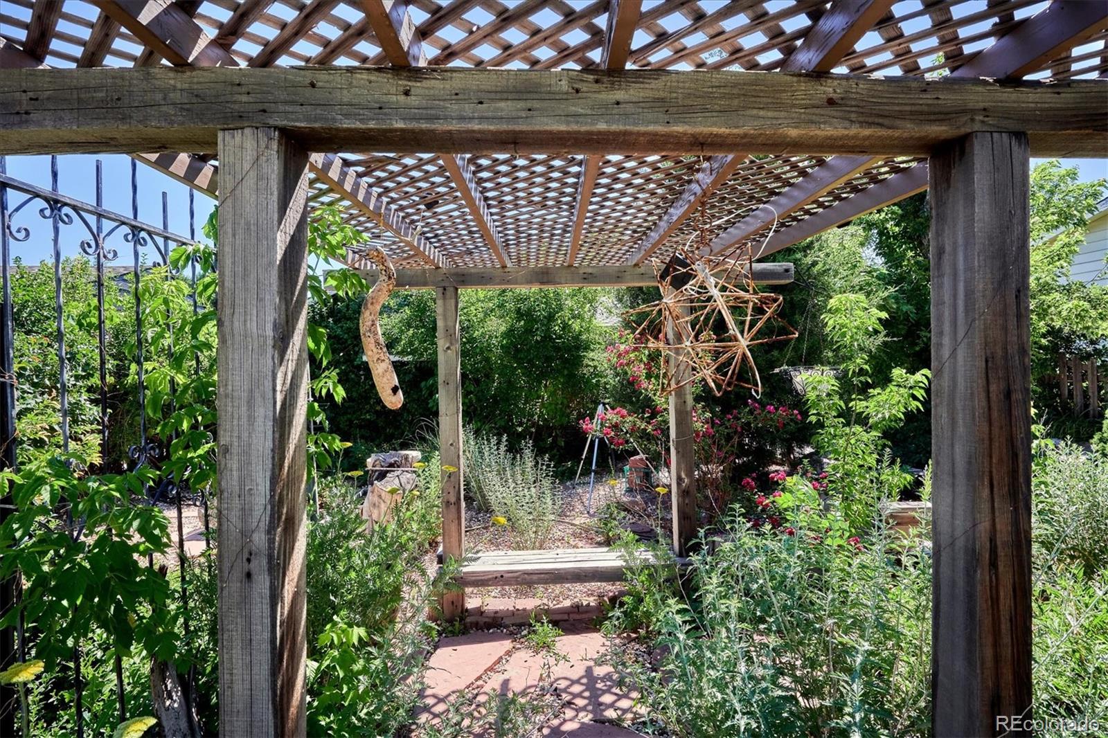 MLS Image #36 for 746  stuart street,denver, Colorado