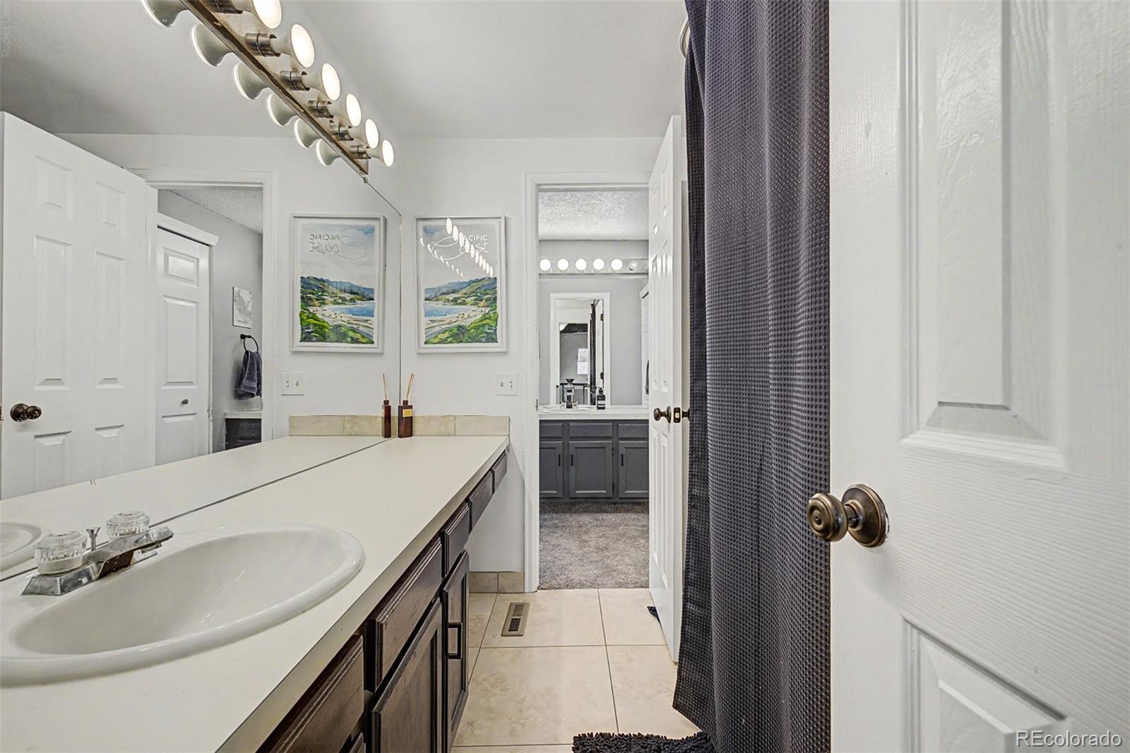 MLS Image #26 for 1981 s hannibal court,aurora, Colorado