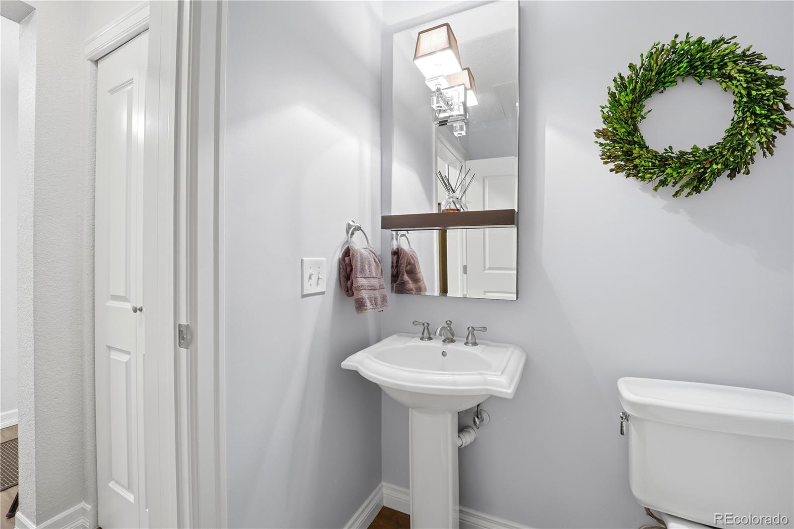 MLS Image #21 for 2200 s university boulevard,denver, Colorado