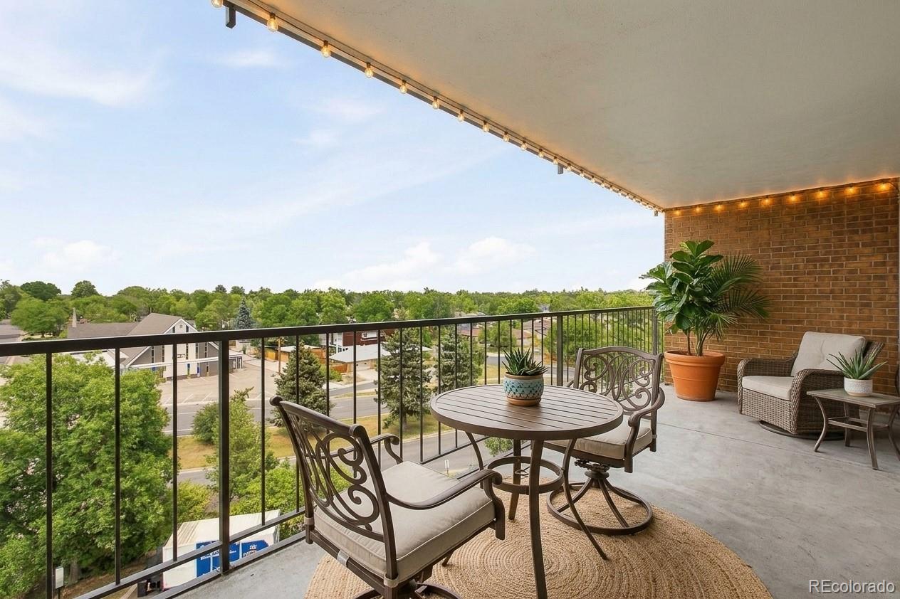 MLS Image #10 for 4800 e hale parkway,denver, Colorado