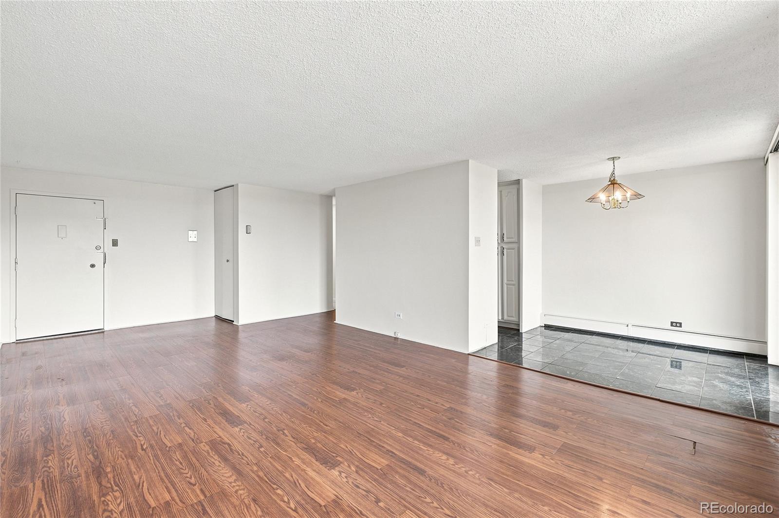 MLS Image #15 for 4800 e hale parkway,denver, Colorado