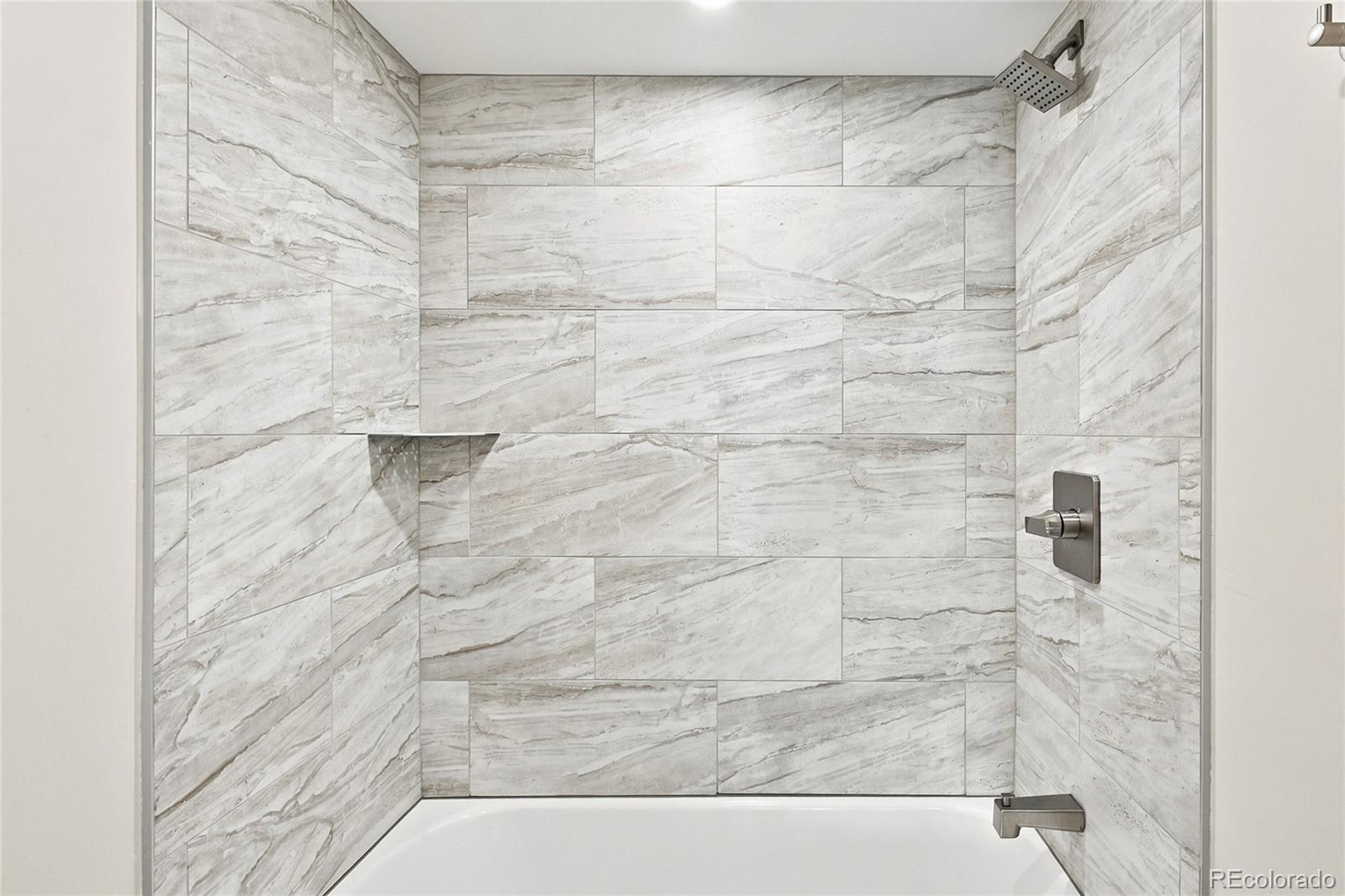 MLS Image #21 for 4800 e hale parkway,denver, Colorado
