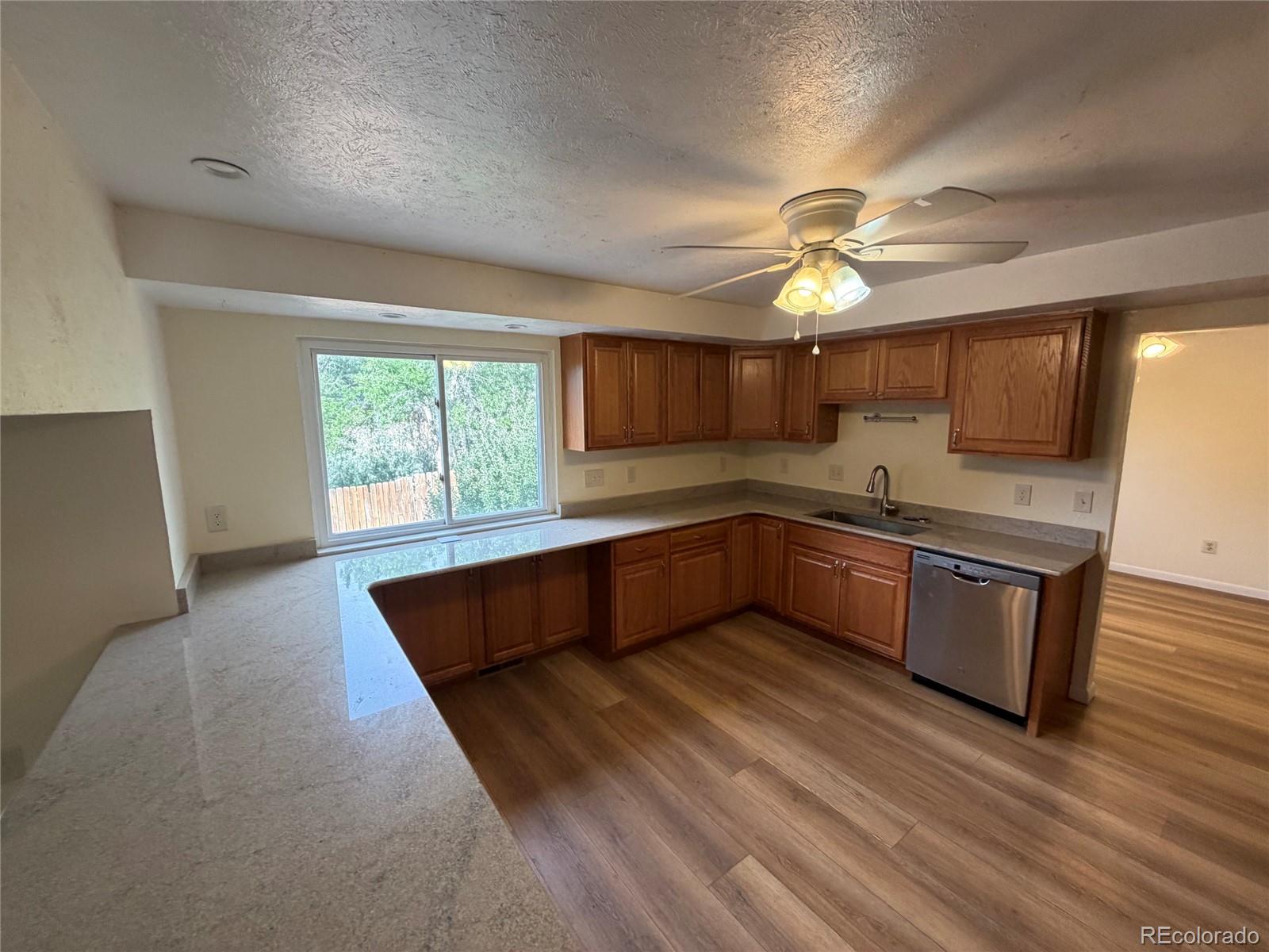 MLS Image #6 for 6218 s cherry circle,centennial, Colorado