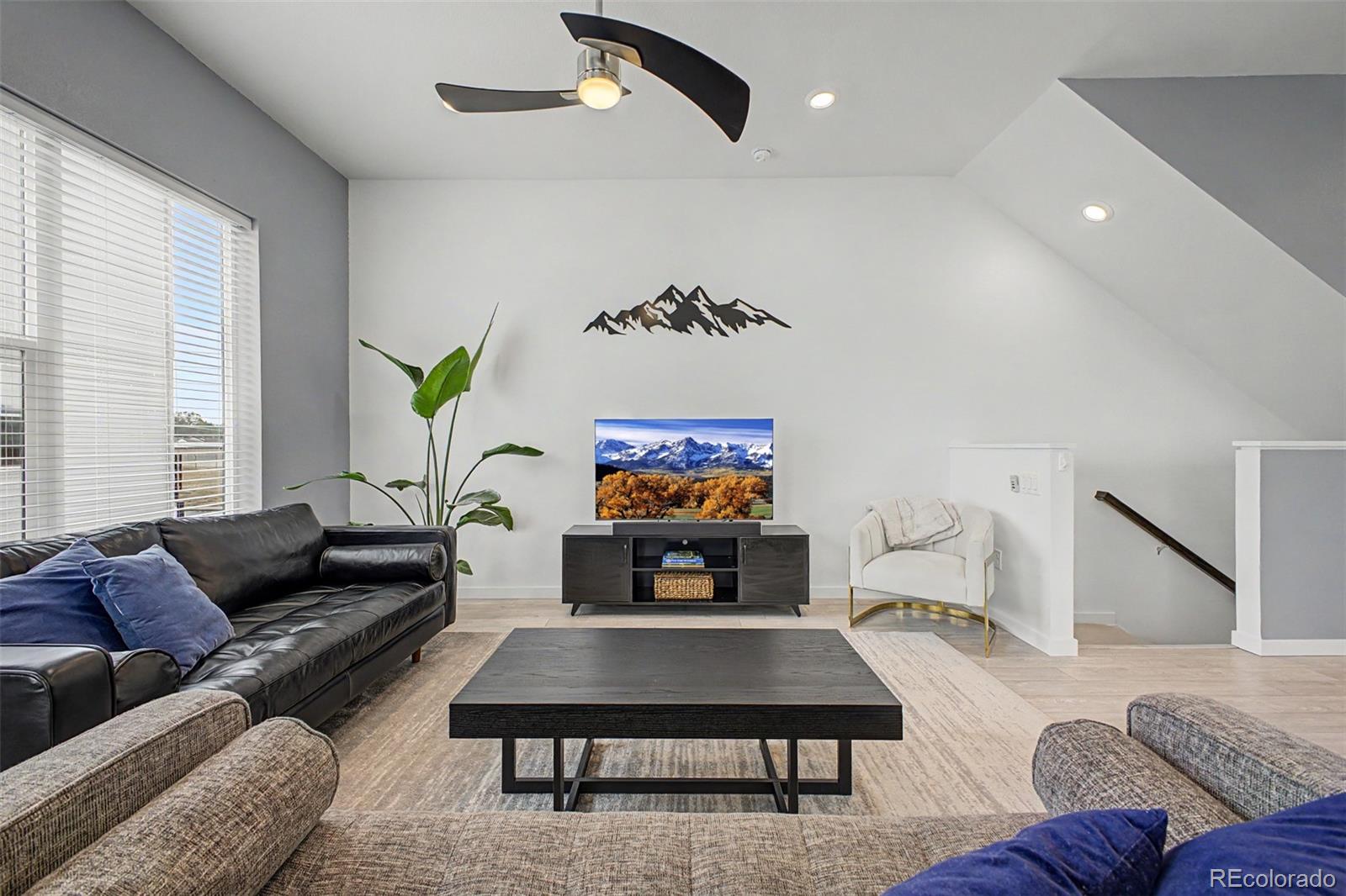 MLS Image #13 for 1661 w 67th circle,denver, Colorado