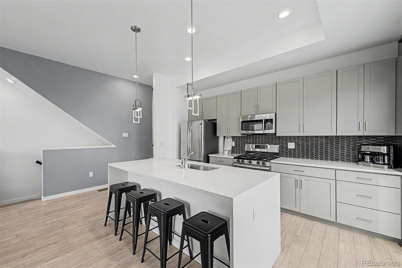 MLS Image #9 for 1661 w 67th circle,denver, Colorado