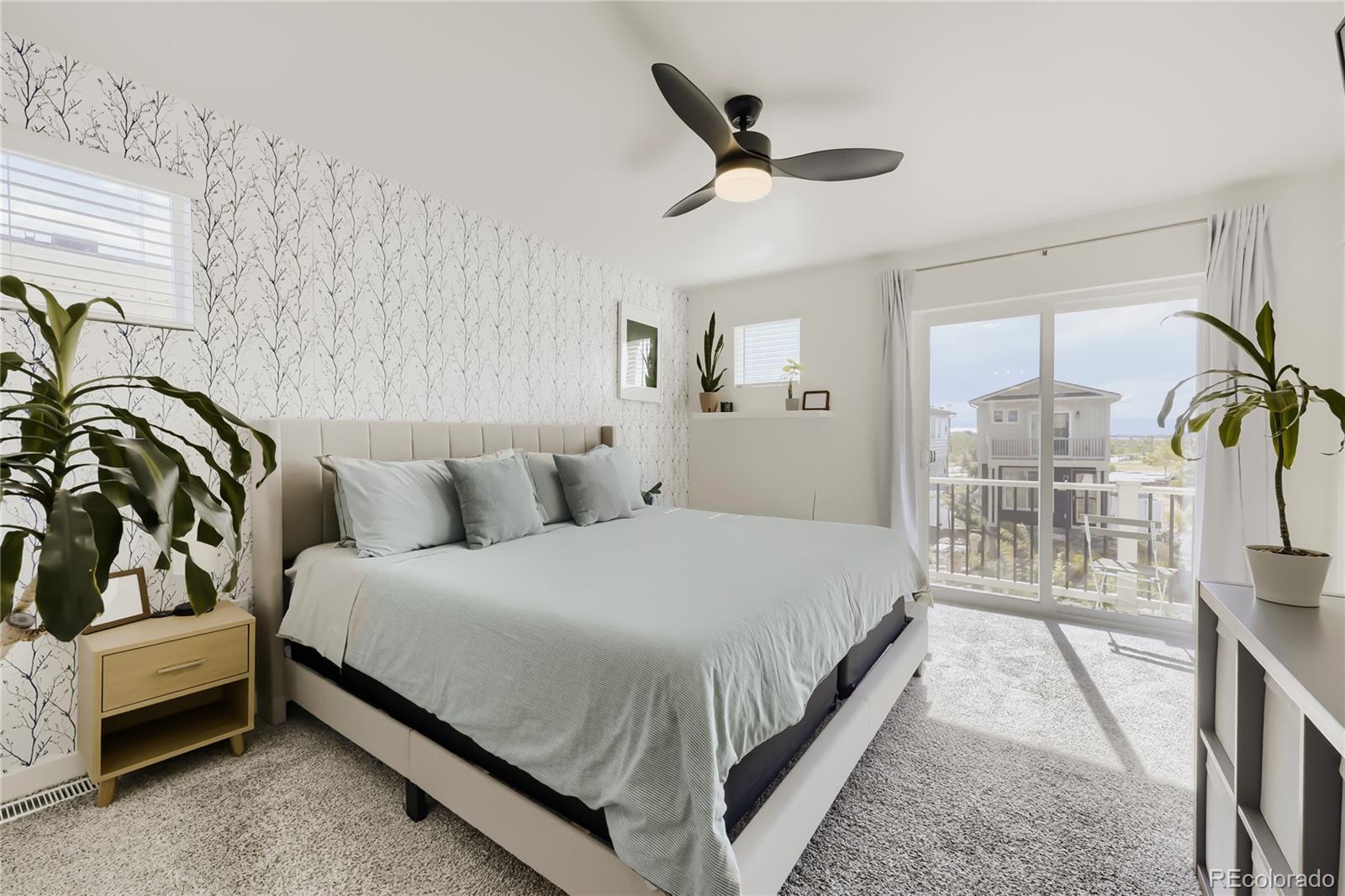MLS Image #16 for 18288 e 49th place,denver, Colorado