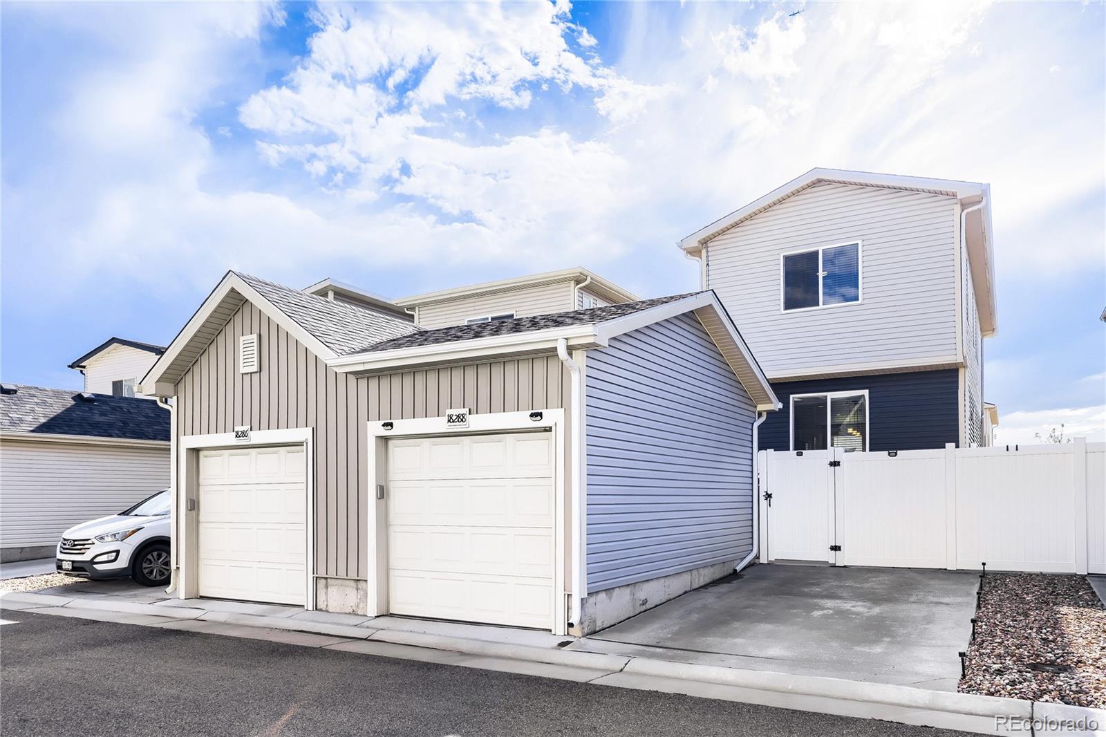 MLS Image #21 for 18288 e 49th place,denver, Colorado