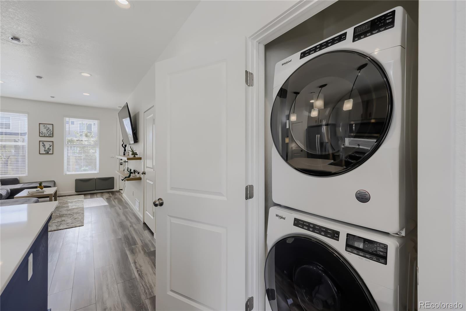 MLS Image #4 for 18288 e 49th place,denver, Colorado