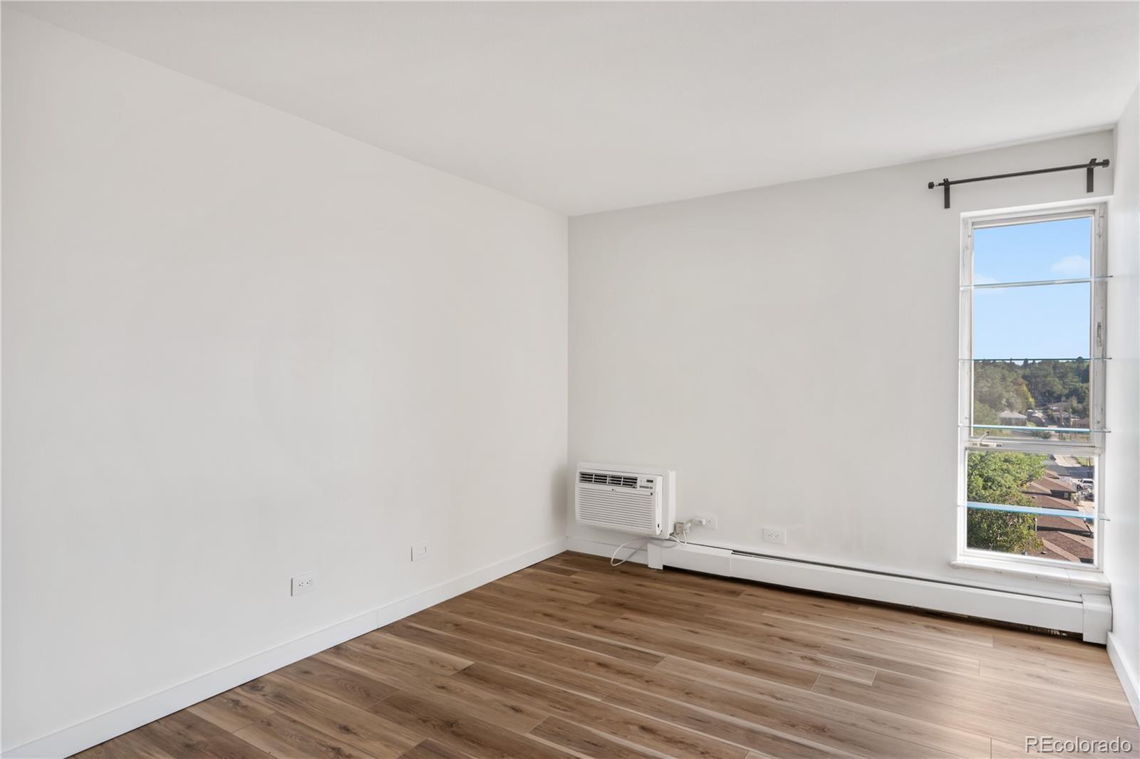 MLS Image #17 for 955  eudora street 901e,denver, Colorado