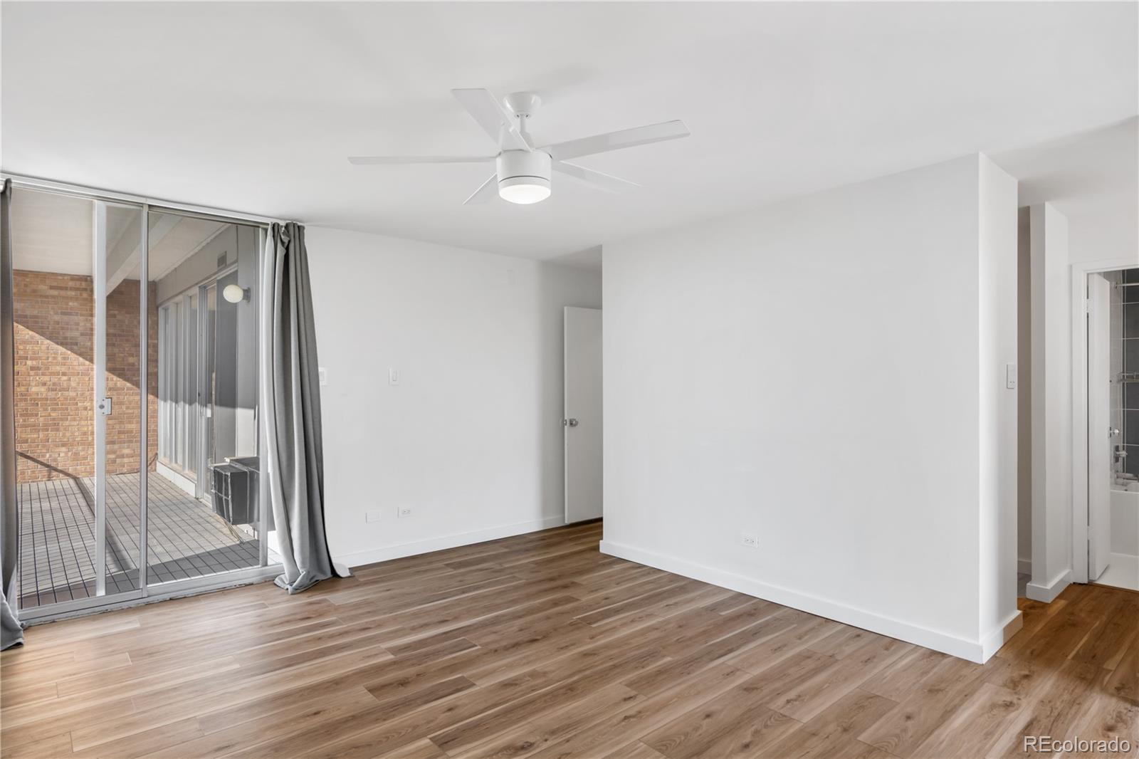 MLS Image #18 for 955  eudora street 901e,denver, Colorado