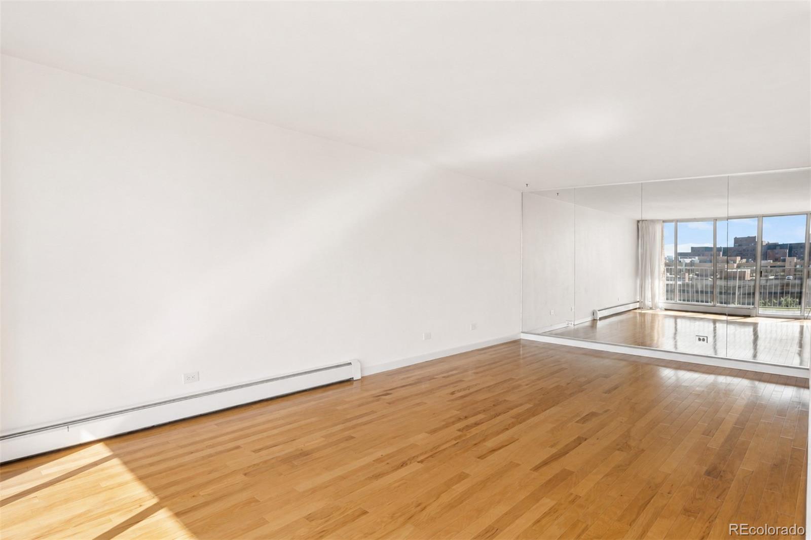 MLS Image #2 for 955  eudora street 901e,denver, Colorado