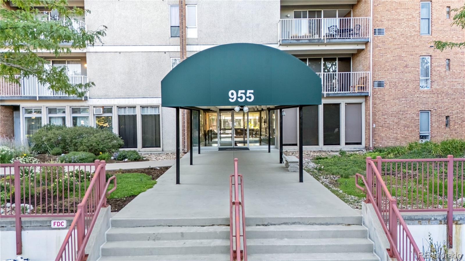 MLS Image #24 for 955  eudora street 901e,denver, Colorado