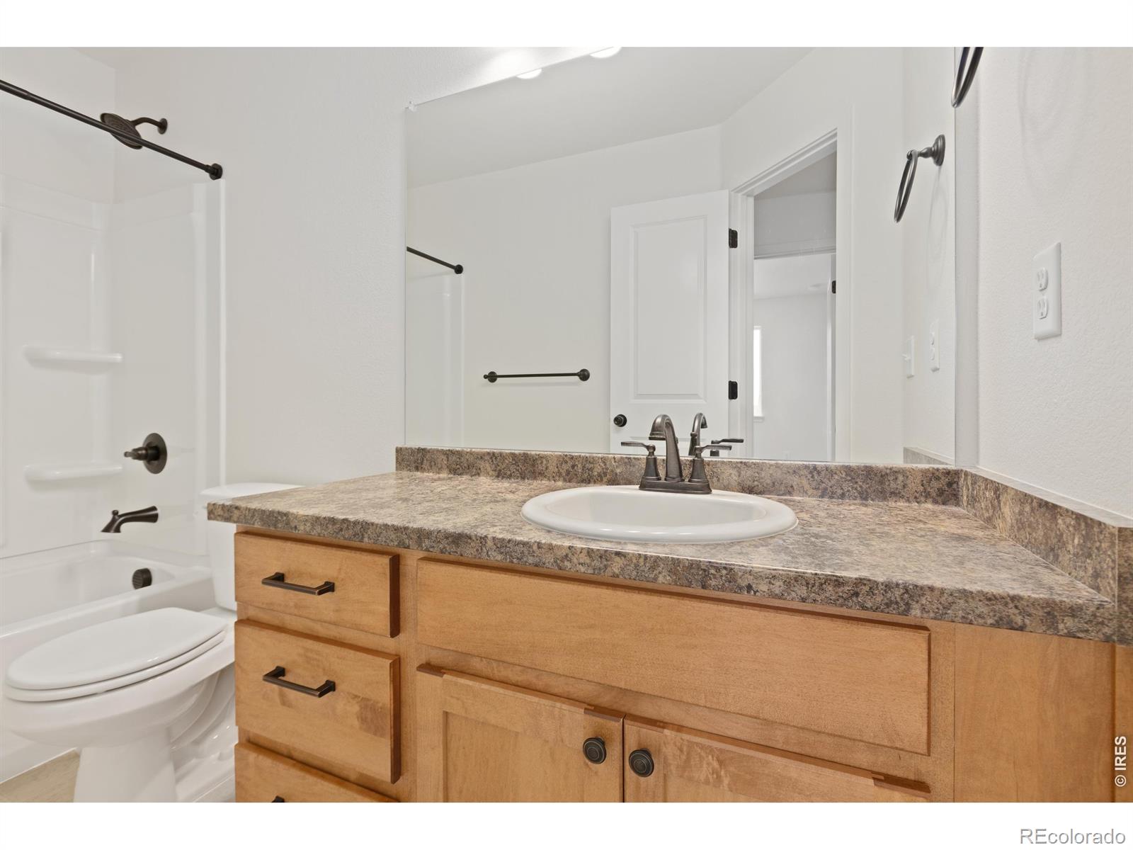 MLS Image #9 for 2312  golden way,windsor, Colorado