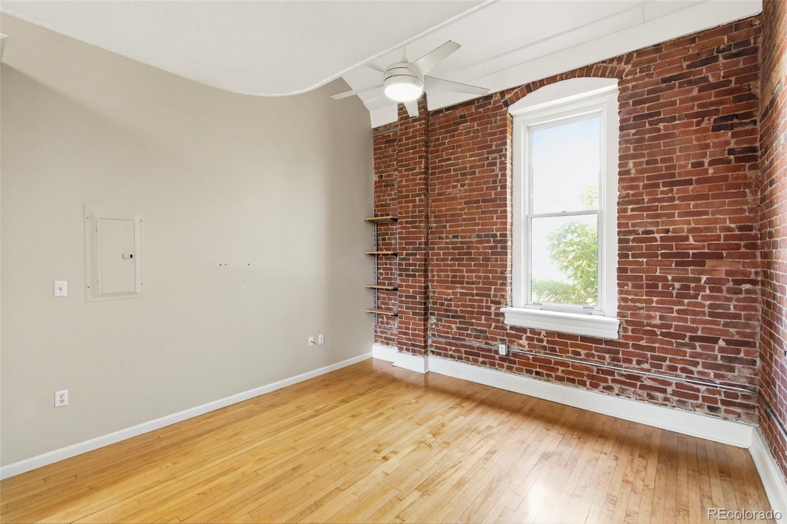 MLS Image #3 for 3233  osage street 2a,denver, Colorado