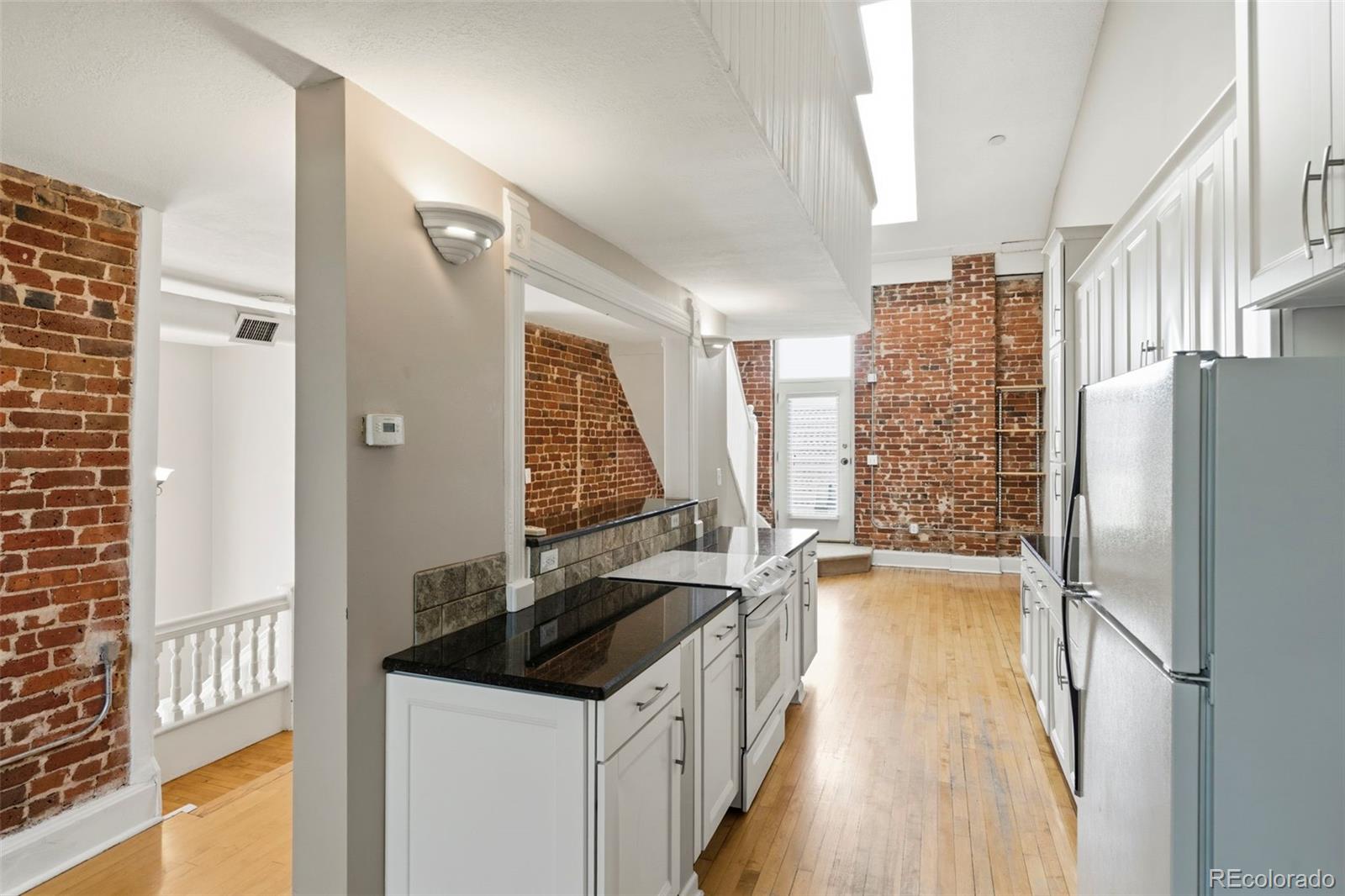 MLS Image #4 for 3233  osage street 2a,denver, Colorado