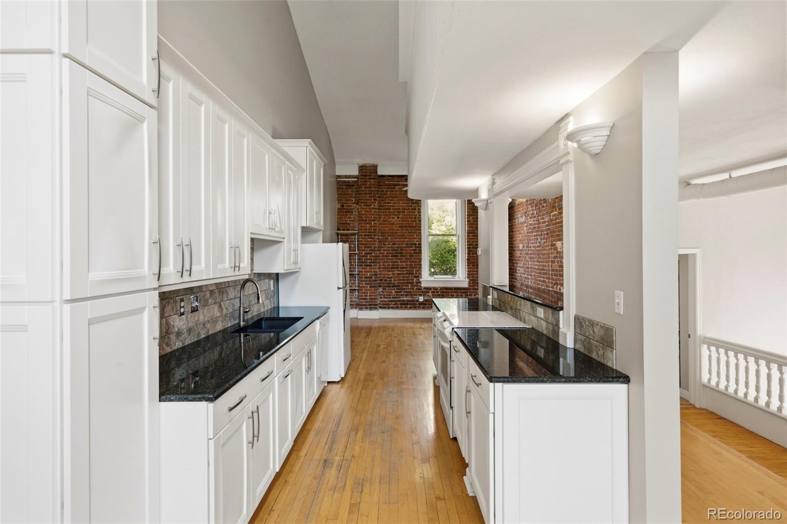 MLS Image #5 for 3233  osage street 2a,denver, Colorado