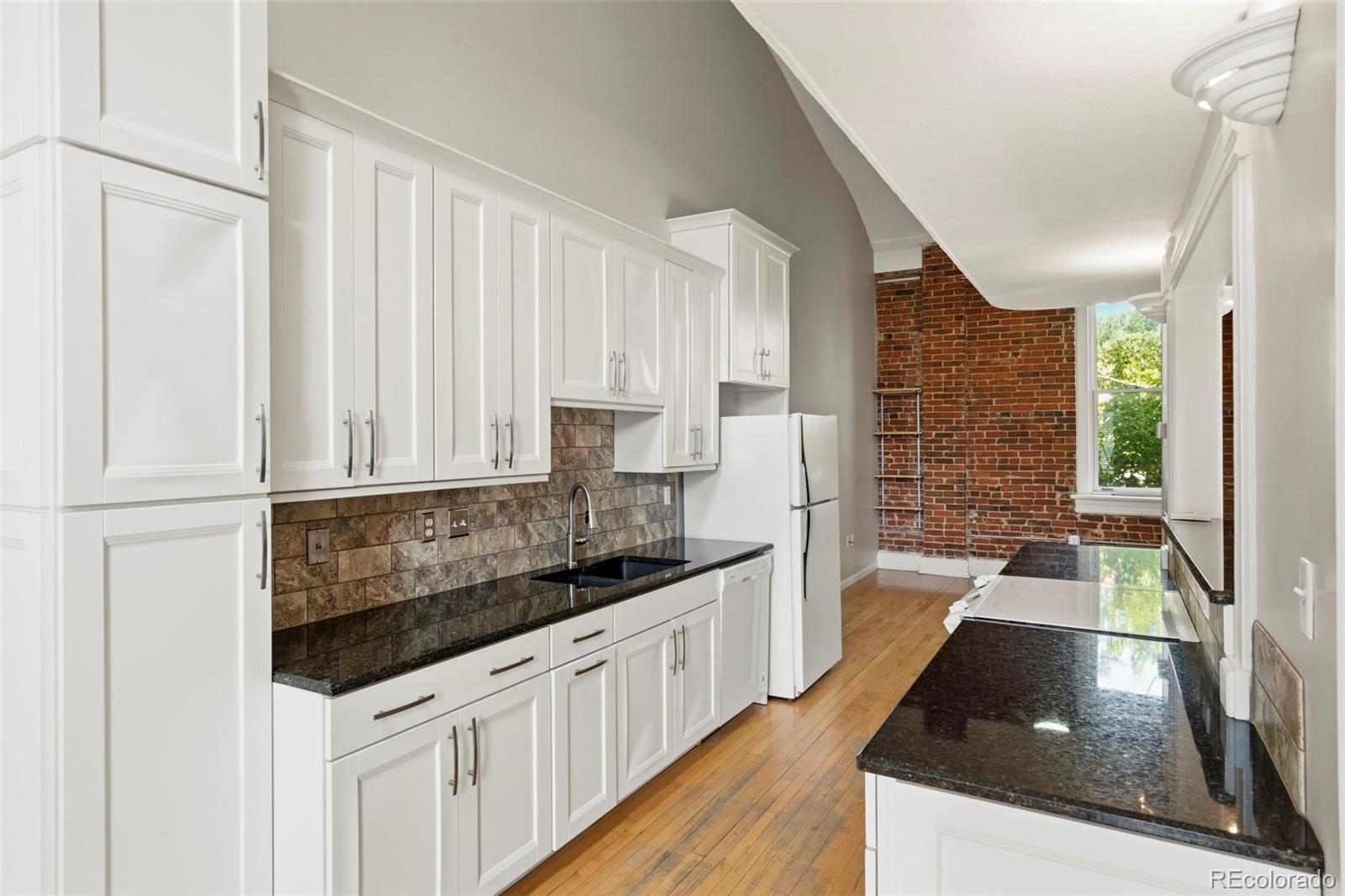MLS Image #6 for 3233  osage street 2a,denver, Colorado
