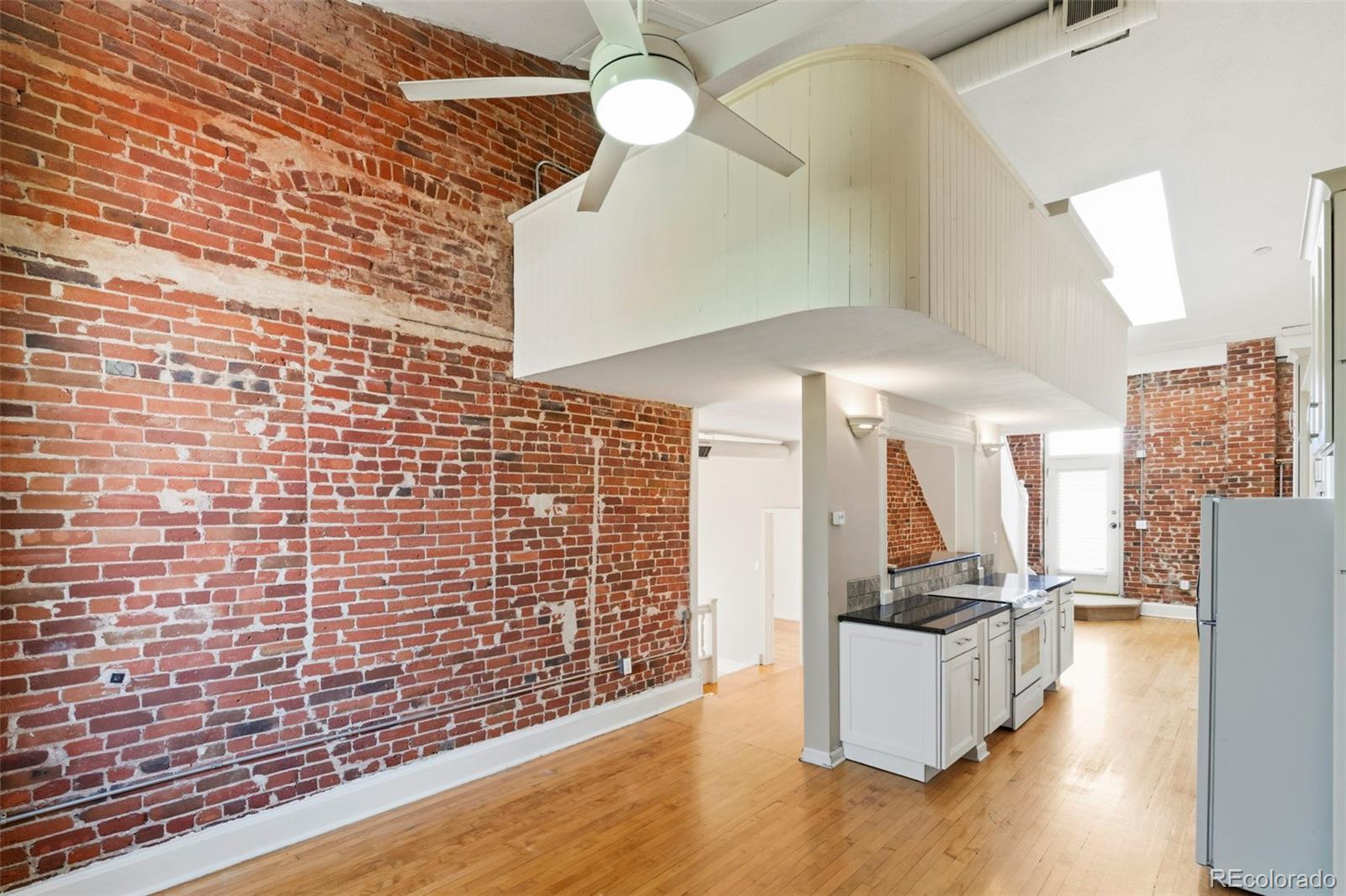 MLS Image #8 for 3233  osage street 2a,denver, Colorado