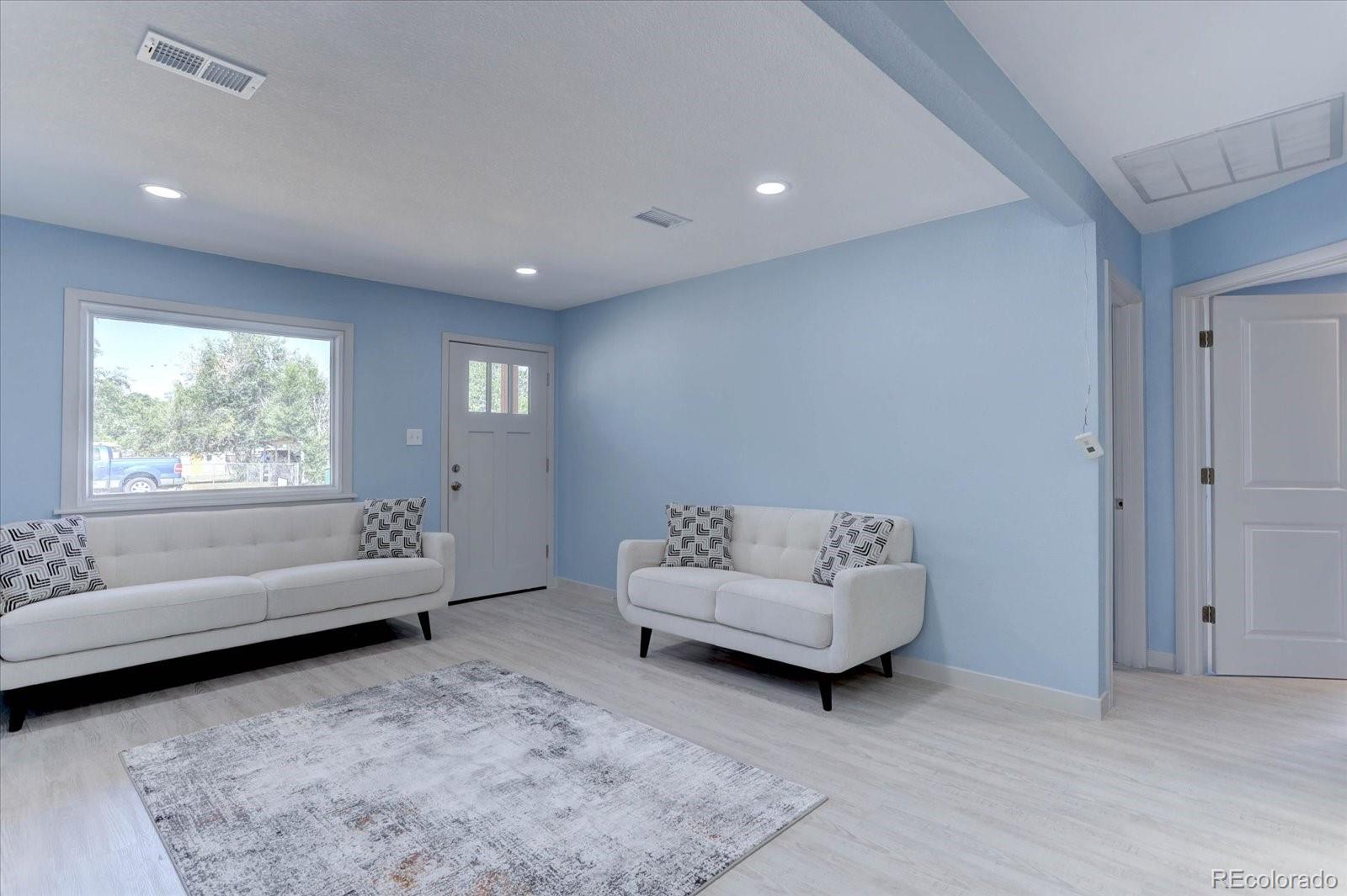 MLS Image #4 for 6650  irving street,denver, Colorado