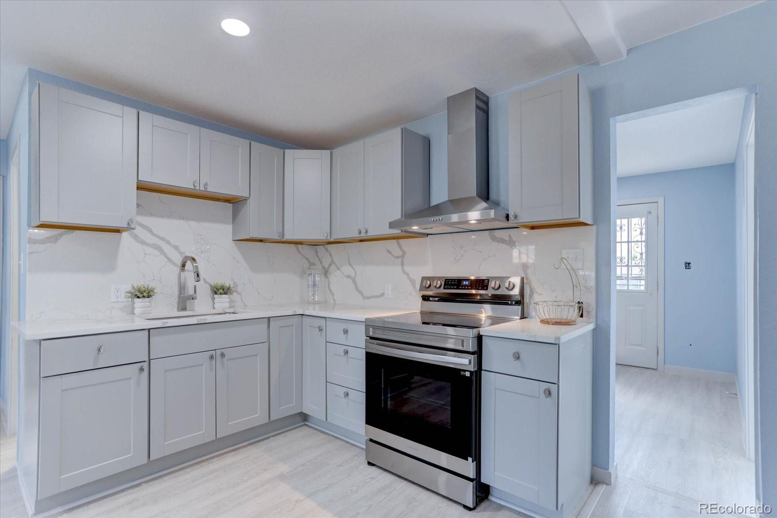 MLS Image #6 for 6650  irving street,denver, Colorado