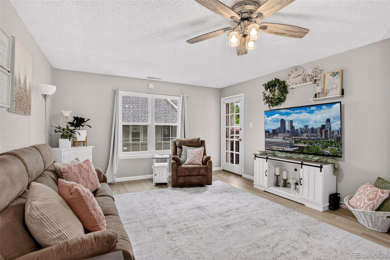 MLS Image #11 for 7110 s gaylord street,centennial, Colorado